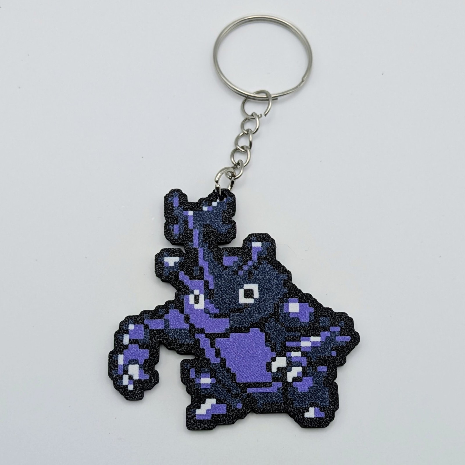 Heracross - Pokémon Keychain – Retro Silver Sprite Pixel Art Bag Charm Heracross - Pokémon Keychain – Retro Silver Sprite Pixel Art Bag Charm