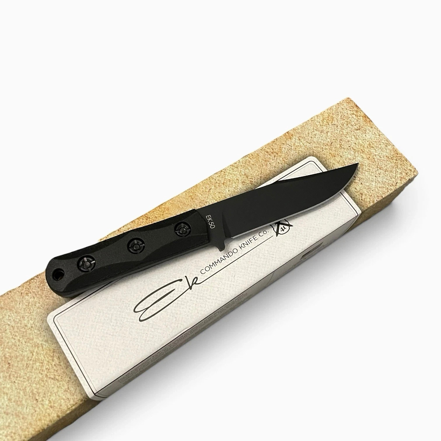 Ka-Bar Ek Commando Short Clip Point Fixed Blade Knife (5.06 Ka-Bar Ek Commando Short Clip Point Fixed Blade Knife (5.06