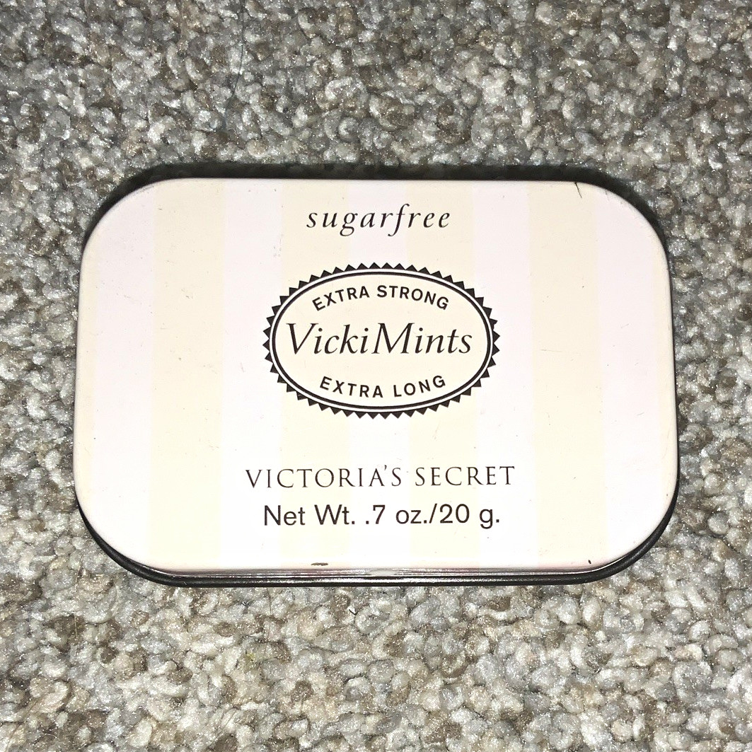 Victoria\'s Secret VickiMints Sugarfree Advertising Tin White Beige Collectible