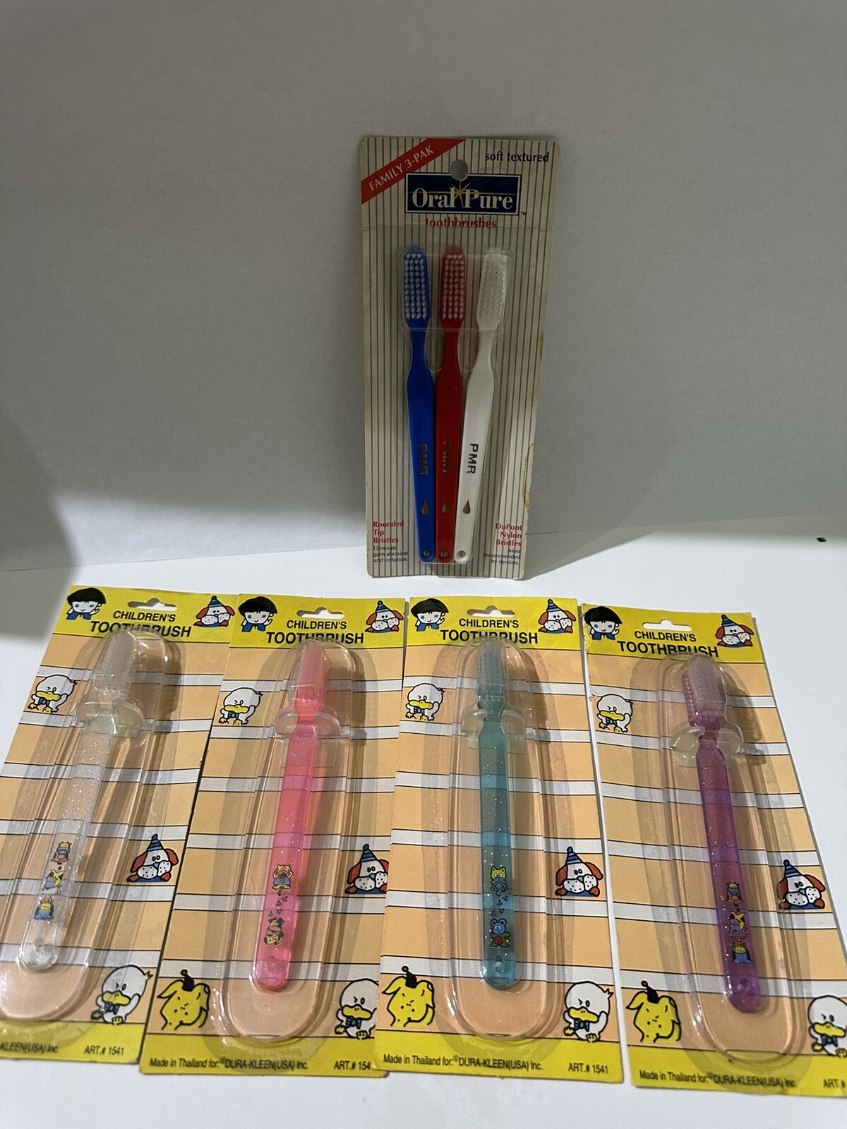 Lot 7 VINTAGE Children’s Toothbrushes Dura Kleen Oral Pure Kids Adult Toothbrush Lot 7 VINTAGE Children’s Toothbrushes Dura Kleen Oral Pure Kids Adult Toothbrush