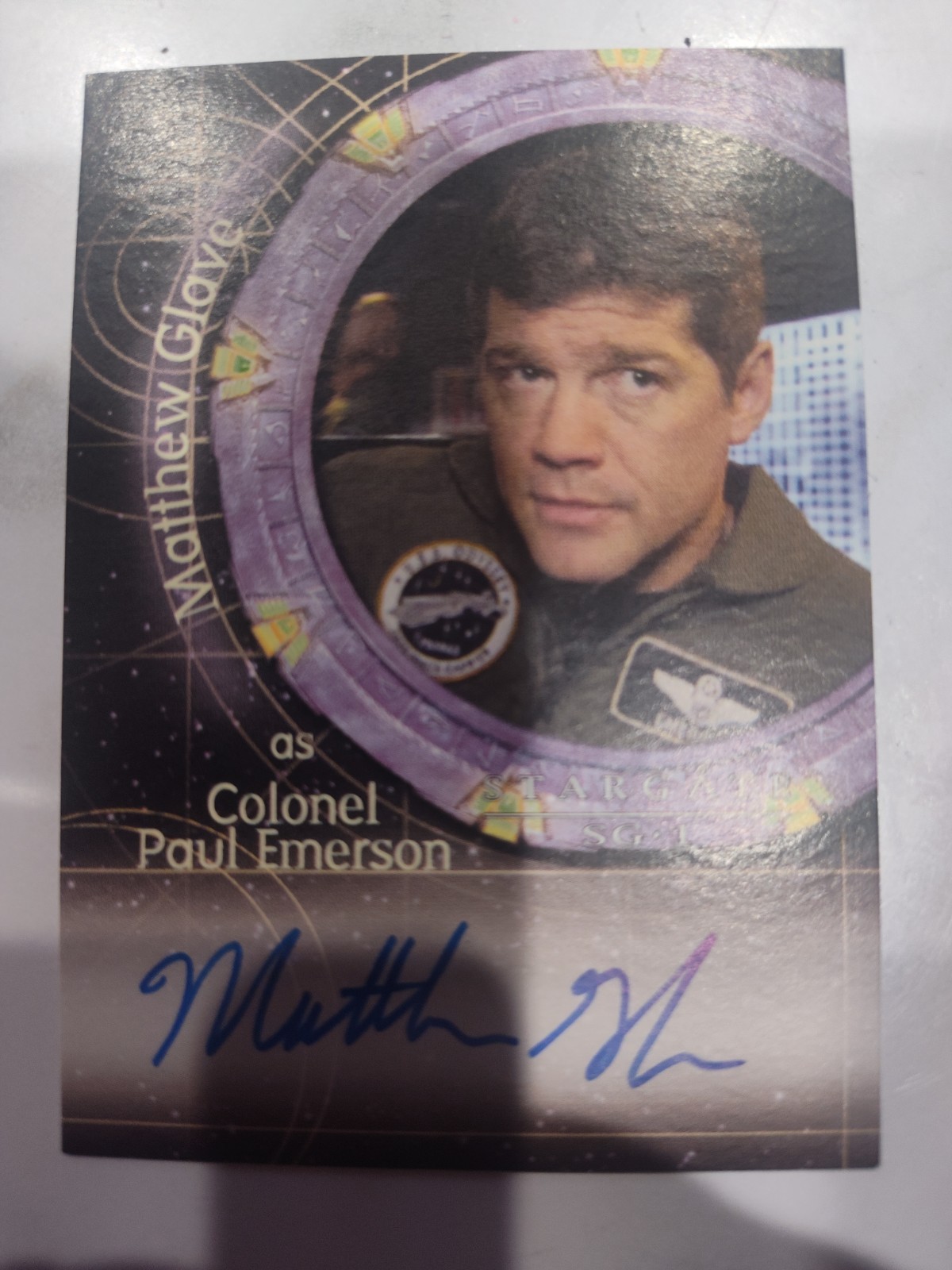2008 Stargate SG-1 Season 10 Matthew Glave as Colonel Paul Emerson Auto d8k 2008 Stargate SG-1 Season 10 Matthew Glave as Colonel Paul Emerson Auto d8k