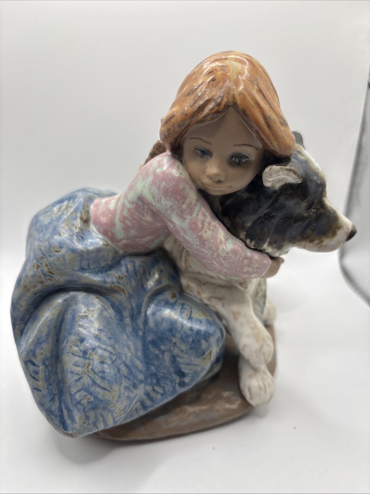 Lladro #4827 Caressing a Little Calf Girl Porcelain Figurine Retired Spain
