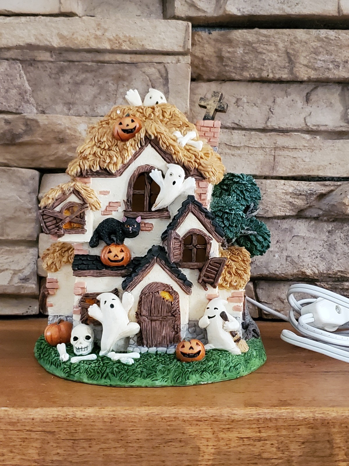 Vintage Lighted Haunted House Halloween Village