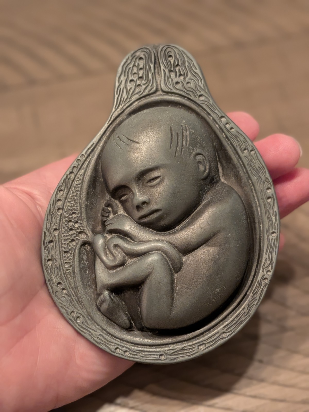 Parke-Davis Tabron 1950-60s Vintage Pharmaceutical Fetus Womb Pewter Paperweight Parke-Davis Tabron 1950-60s Vintage Pharmaceutical Fetus Womb Pewter Paperweight