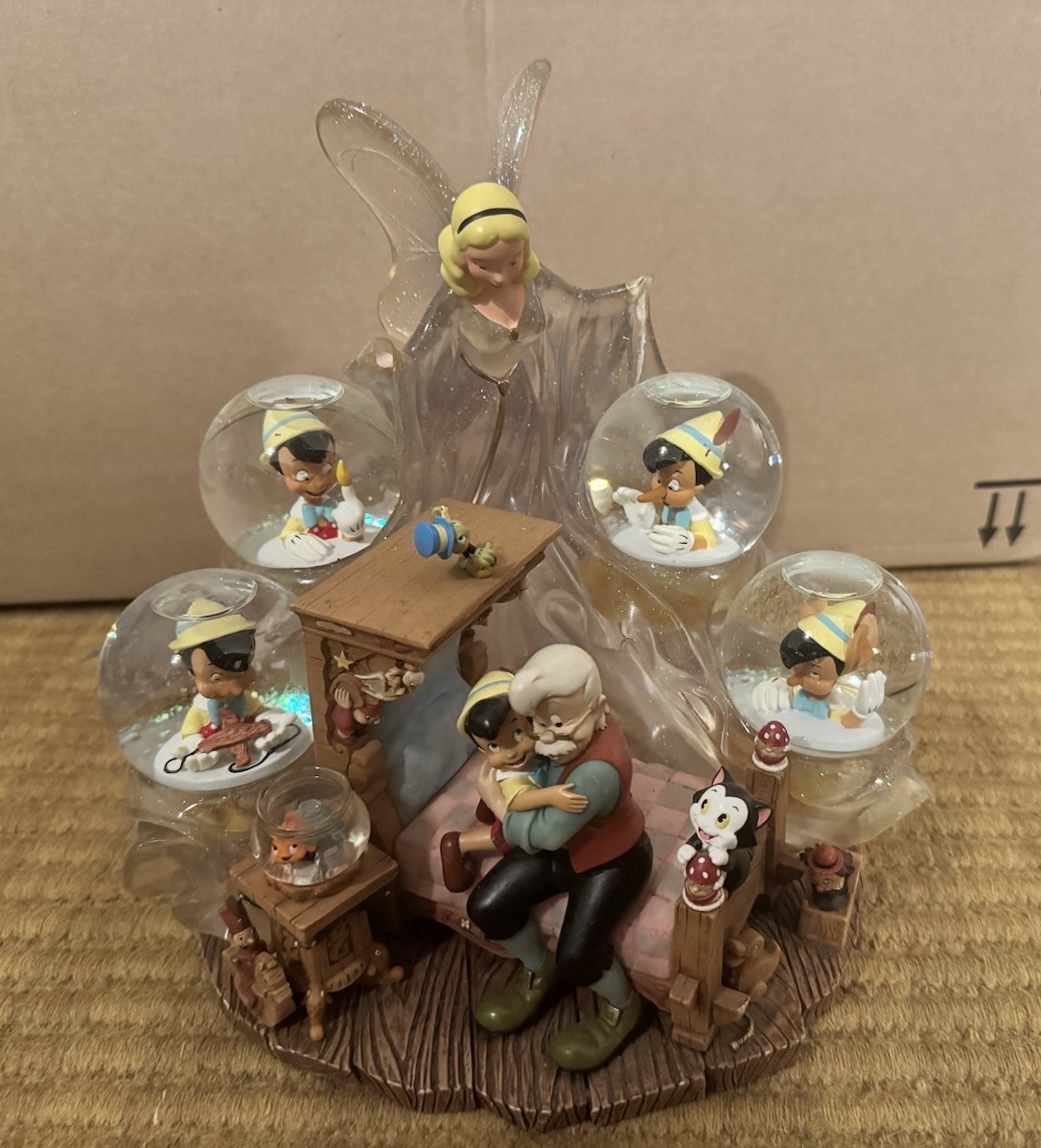 Disney Auctions Exclusive Pinocchio Fairy Multi Ball Snowglobe Rare Artist proof
