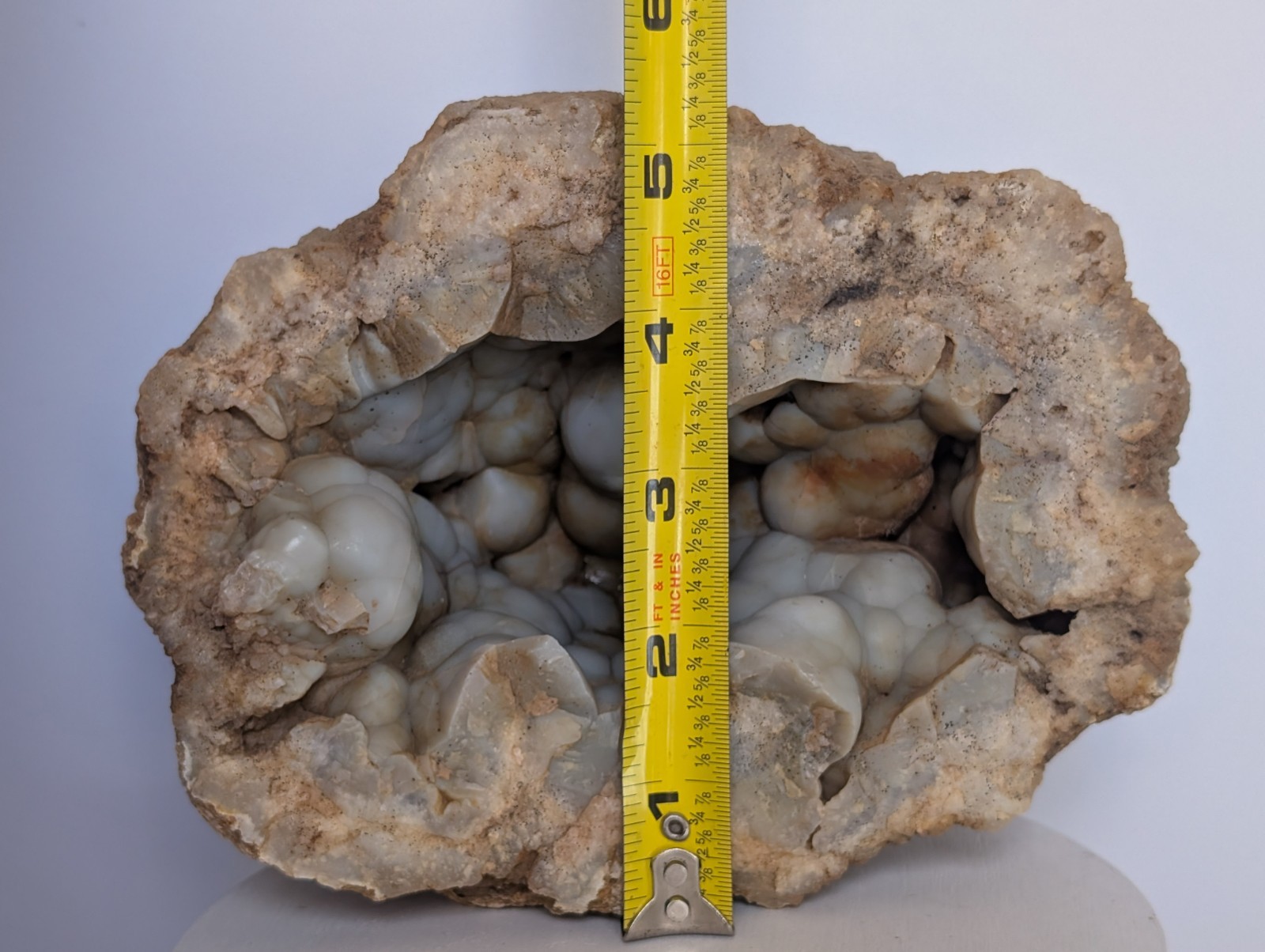 Large Indiana Geode Botryoidal Blue Agate Quartz Chalcedony 4.14 Lb Large Indiana Geode Botryoidal Blue Agate Quartz Chalcedony 4.14 Lb