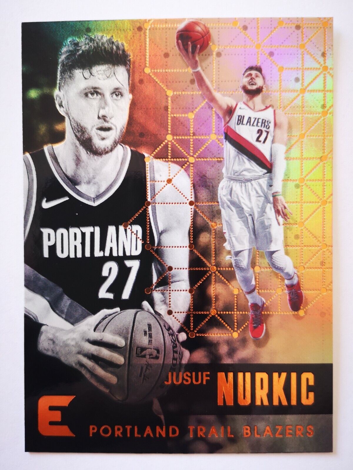 2017-18 Panini Essentials N34 Card NBA Portland #37 Jusuf Nurkic