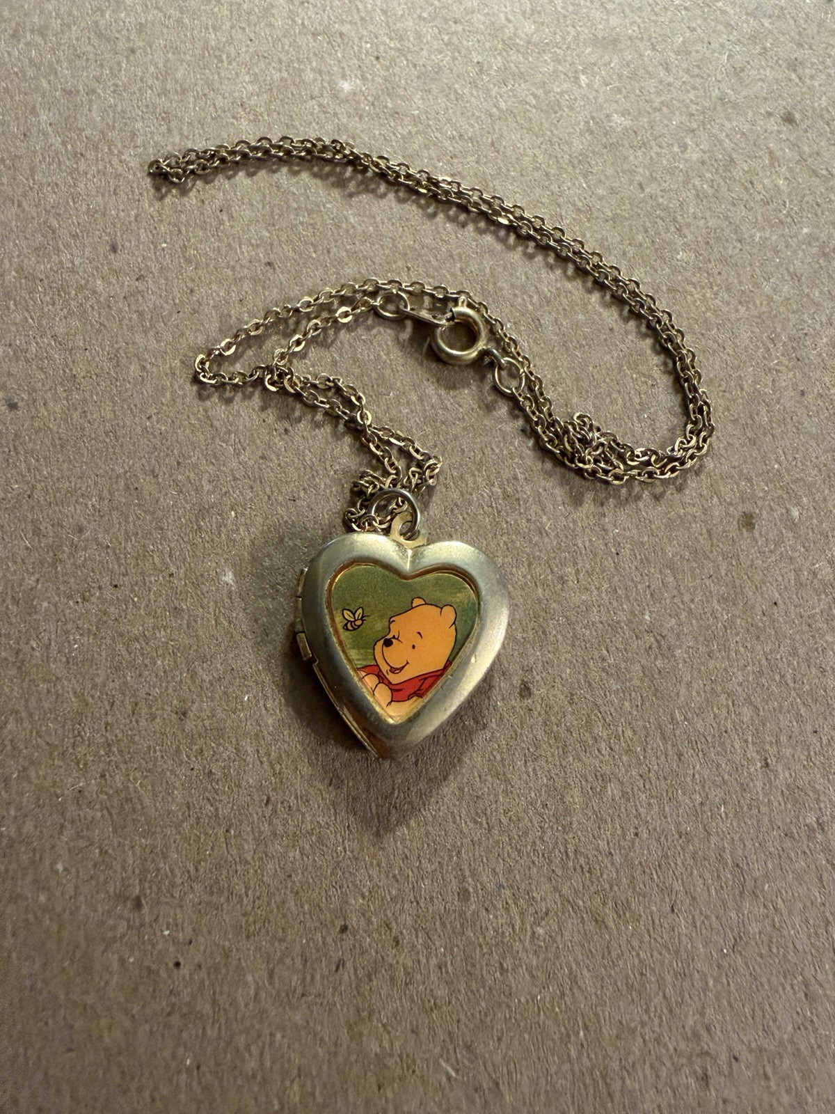 Vintage Disney Winnie The Pooh Best Friend Heart Shaped Photo Locket Pendant Vintage Disney Winnie The Pooh Best Friend Heart Shaped Photo Locket Pendant