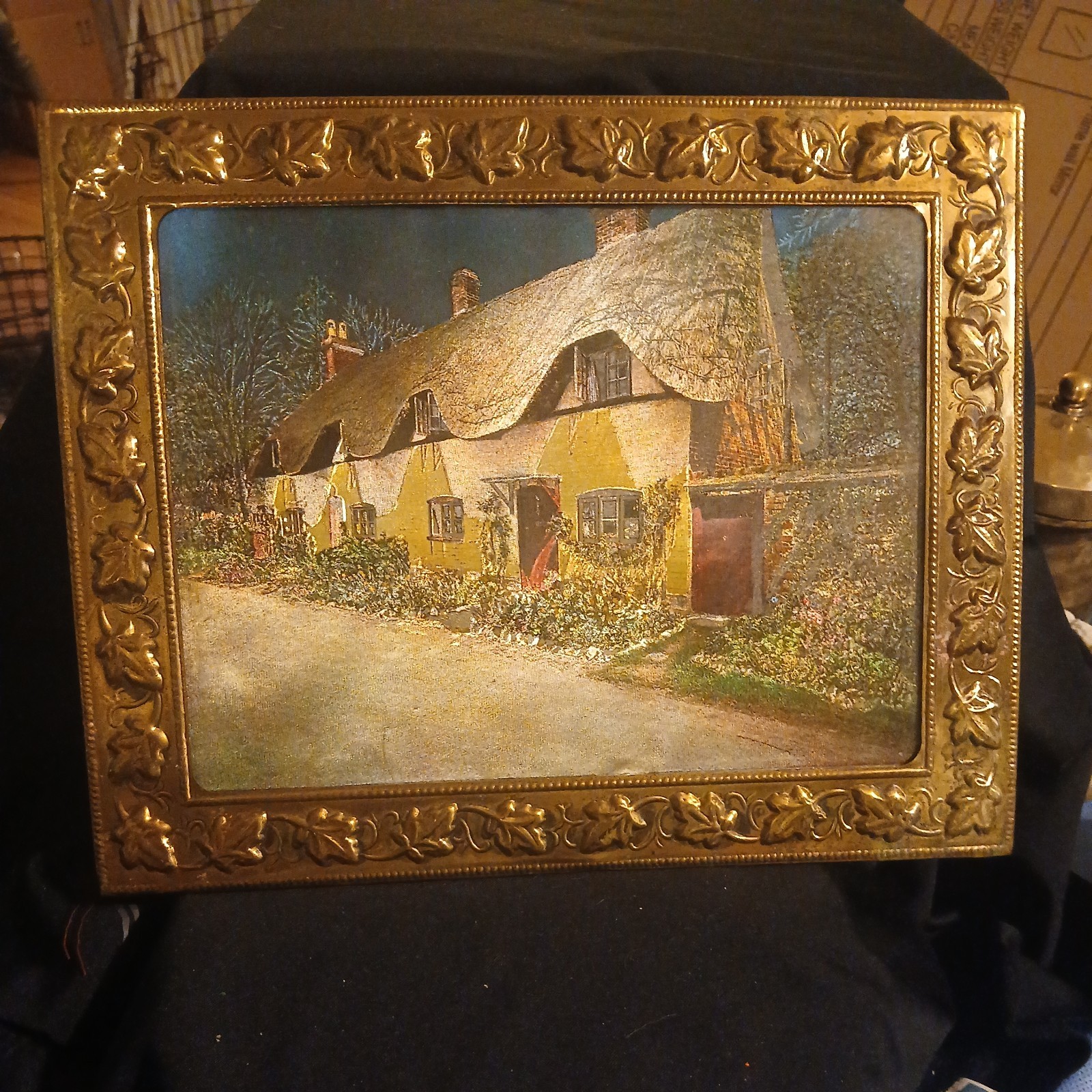 Vintage air Iridescent picture frame of country homes 8