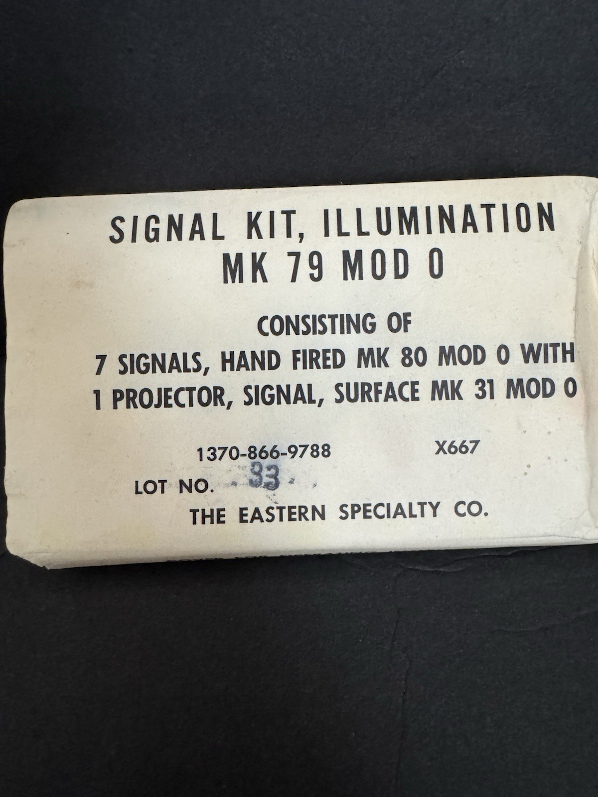 1967 MK 79 Mod 0 Illumination Signal Kit Vietnam Era MRE Survival Ration
