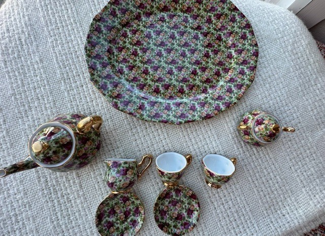 Royal Albert \ Royal Albert \