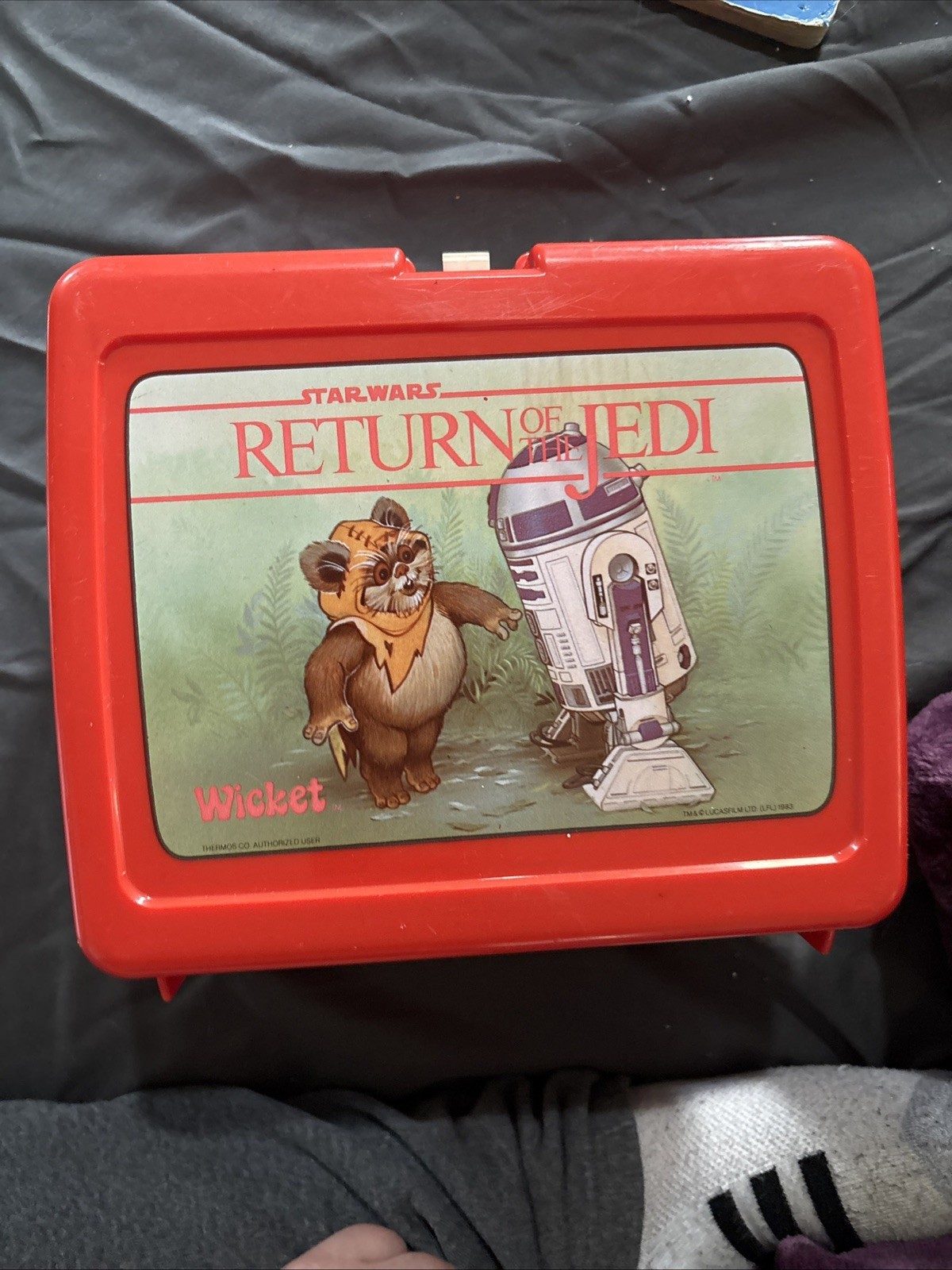 Vintage 80s Thermos Star Wars Return of the Jedi Wicket R2-D2 Plastic Lunchbox Vintage 80s Thermos Star Wars Return of the Jedi Wicket R2-D2 Plastic Lunchbox