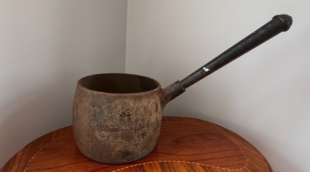 Vintage Cast Iron Pot Pan No 6 Quart T. Holcroft and Sons English 1800\'s