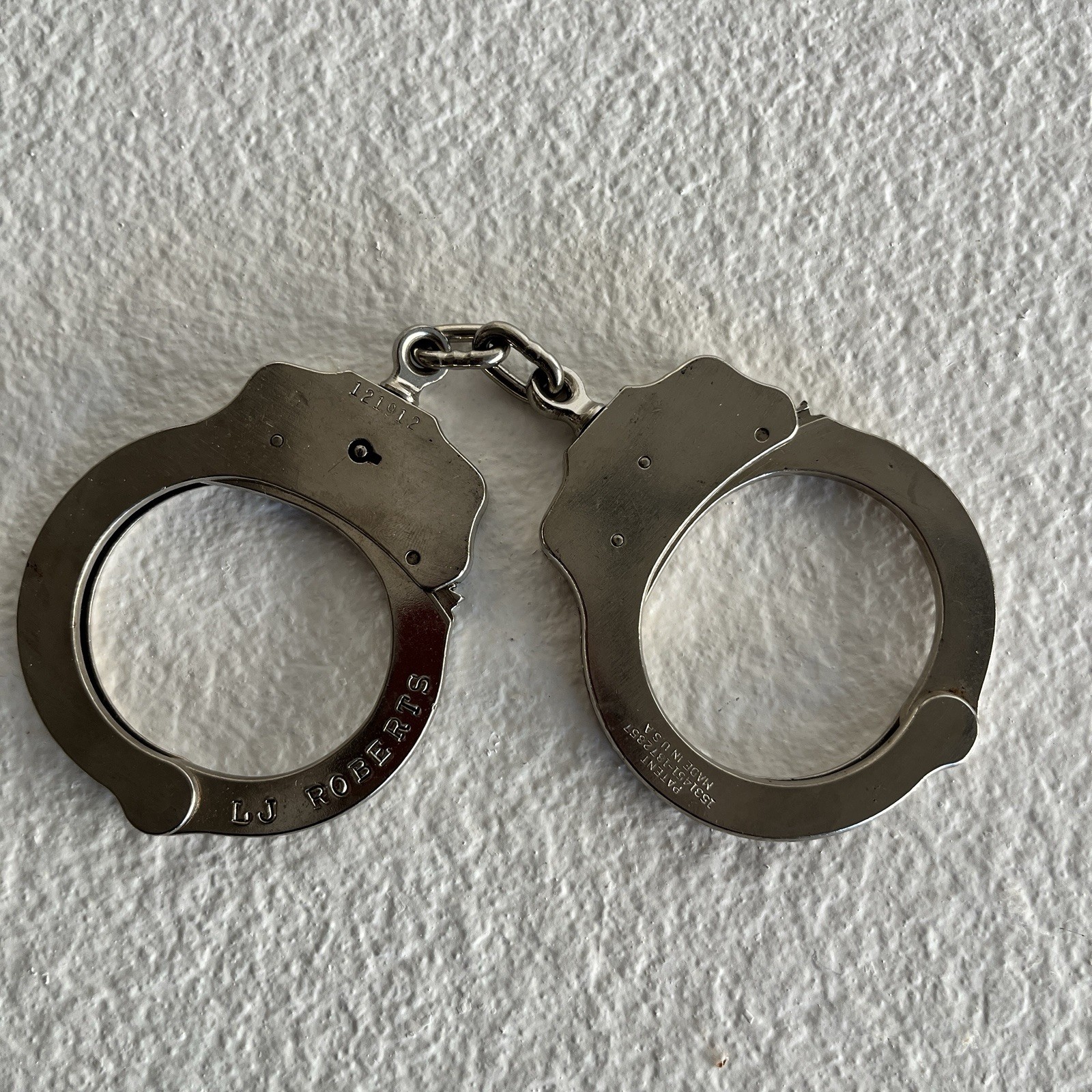Vintage Peerless Handcuff Company Chanlink Handcuffs with Nylon Pouch No Key Vintage Peerless Handcuff Company Chanlink Handcuffs with Nylon Pouch No Key