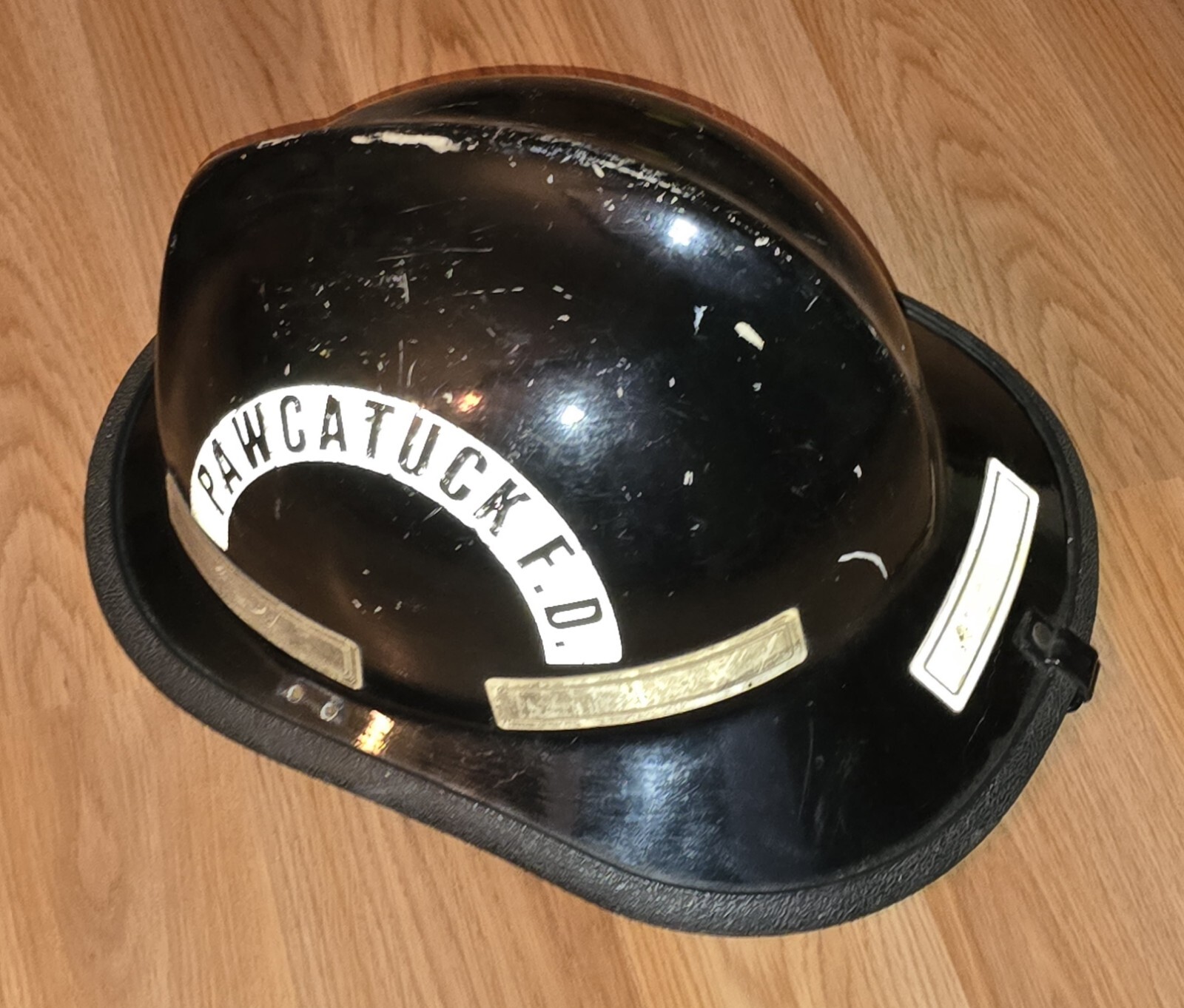 VTG Cairns & Brothers 1970\'s PAWCATUCK F.D. Fire Helmet Connecticut 660C Metro 