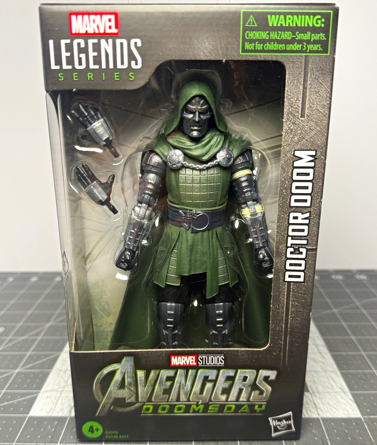 Marvel Legends Series Doctor Doom Avengers Doomsday * In Hand - Ships same day * Marvel Legends Series Doctor Doom Avengers Doomsday * In Hand - Ships same day *