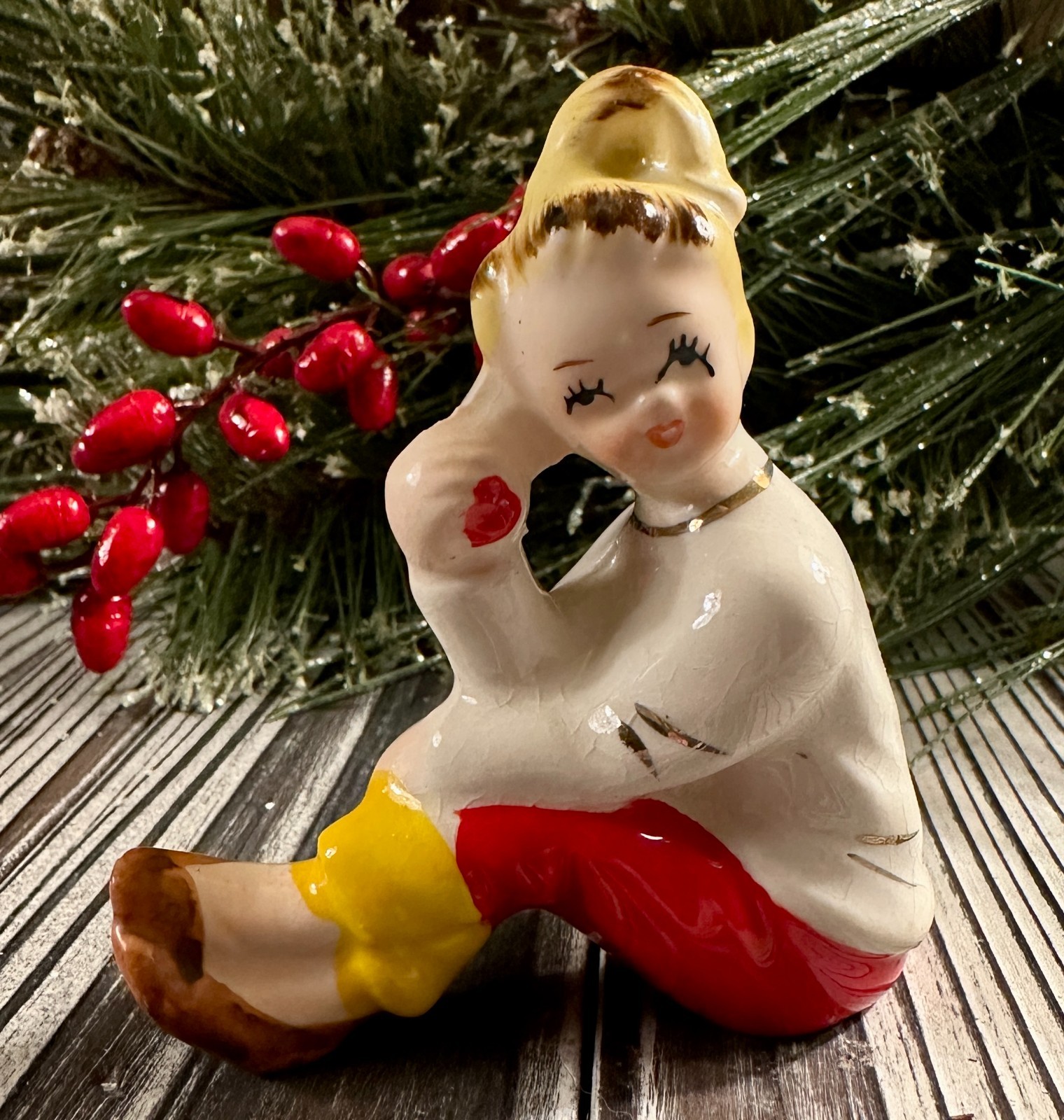 Vtg 1950s Ceramic Teen Girl On Phone Figurine Teeny Bopper Japan Kitsch MidCentu Vtg 1950s Ceramic Teen Girl On Phone Figurine Teeny Bopper Japan Kitsch MidCentu