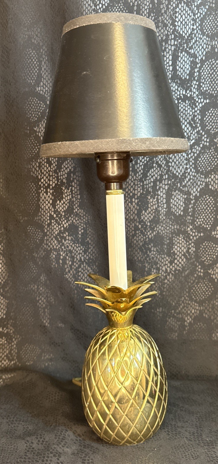 Vintage Solid Brass Pineapple Table Lamp Accent Light Hollywood Regency~17 in Vintage Solid Brass Pineapple Table Lamp Accent Light Hollywood Regency~17 in