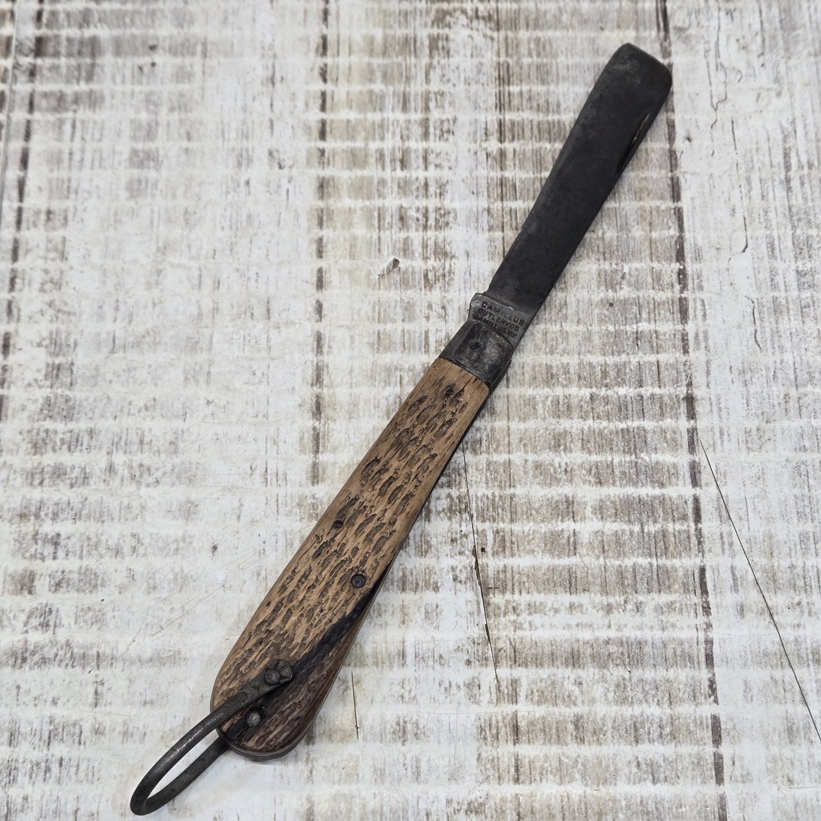 VTG Camillus USA 4 Line Stamp Jigged WOOD WWII Era Single-Blade Rope Knife