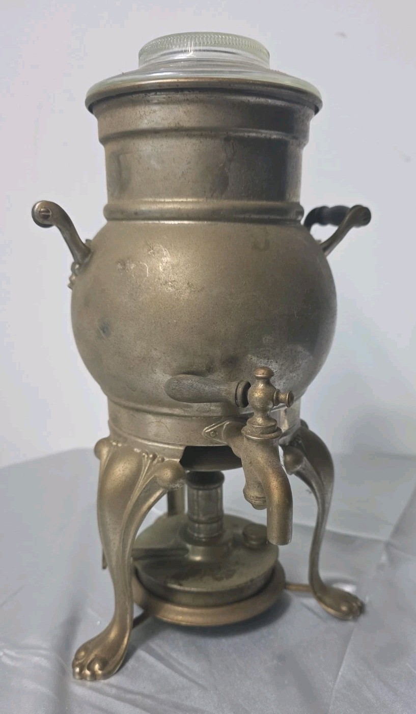 Vintage 1950s/1960s Coffee Pot Dispenser Vintage 1950s/1960s Coffee Pot Dispenser