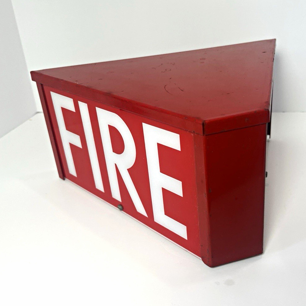 VTG FIRE Red Metal Corner Fire Alarm Horn/Bell Enclosure Box w/ FIRE Lettering VTG FIRE Red Metal Corner Fire Alarm Horn/Bell Enclosure Box w/ FIRE Lettering