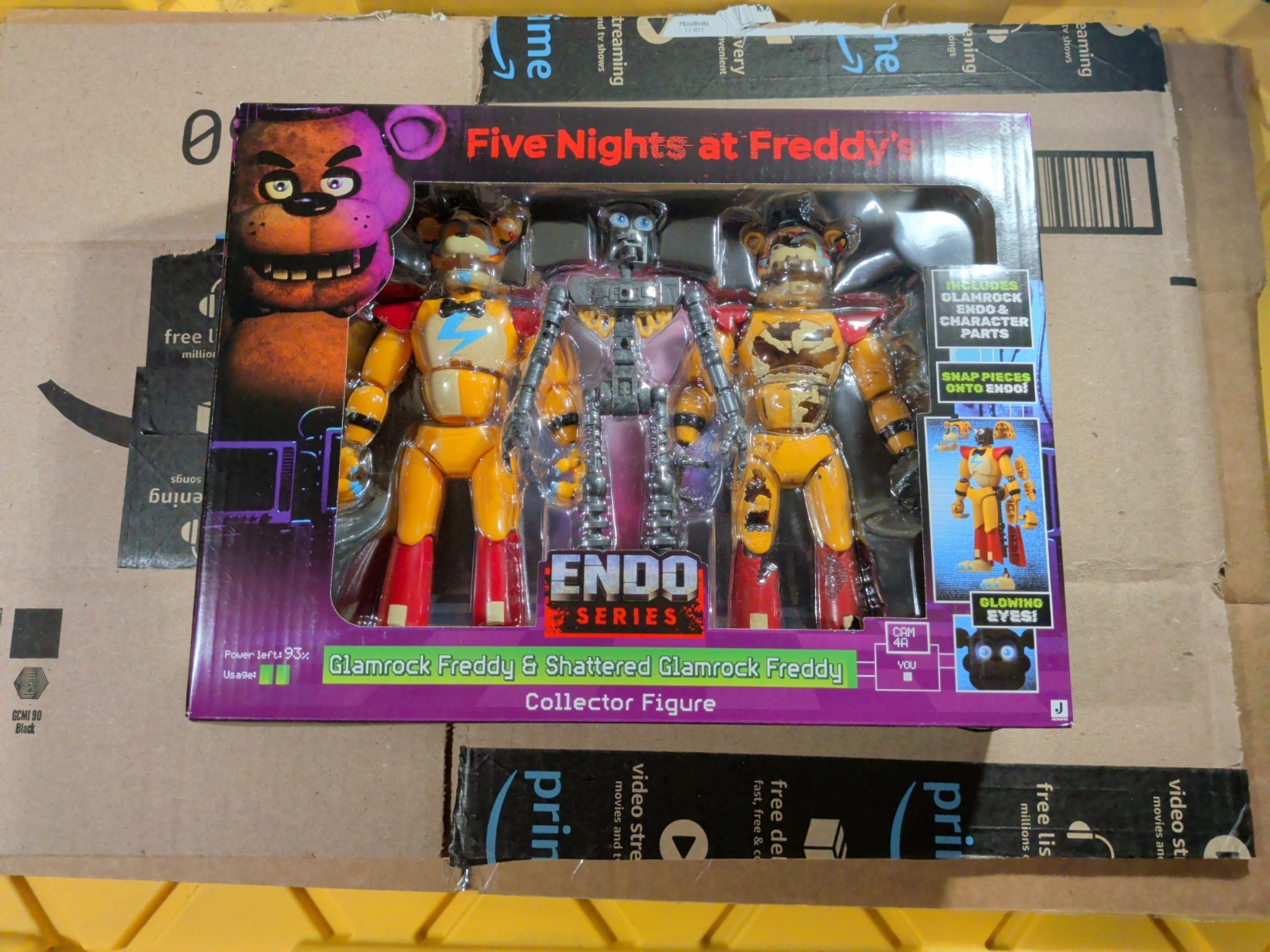 Five Nights at Freddy's FNAF Glamrock & Shattered Freddy Jazwares IN HAND Five Nights at Freddy's FNAF Glamrock & Shattered Freddy Jazwares IN HAND