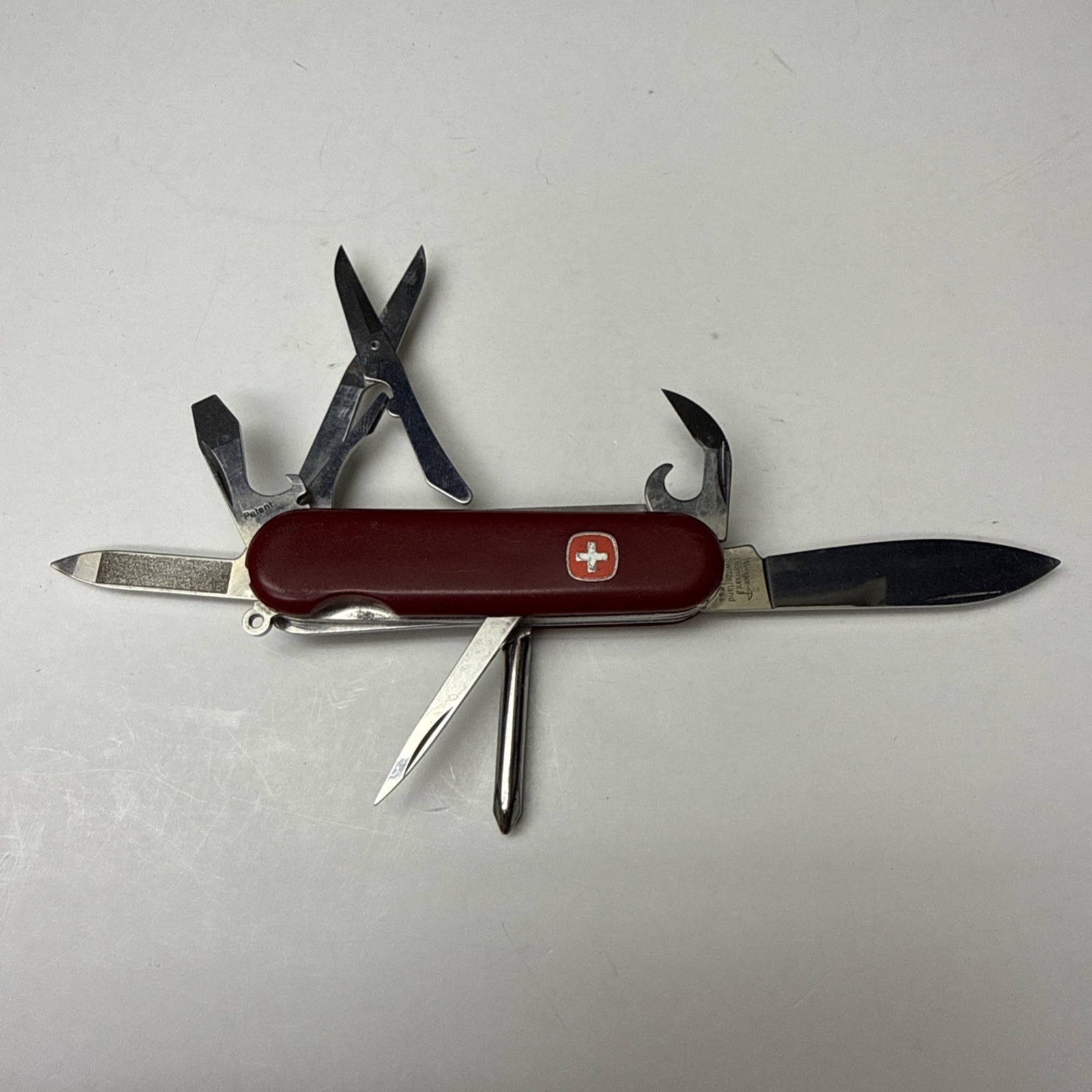Wenger Forester Pocket Knife Swiss 85MM Red - Used Wenger Forester Pocket Knife Swiss 85MM Red - Used