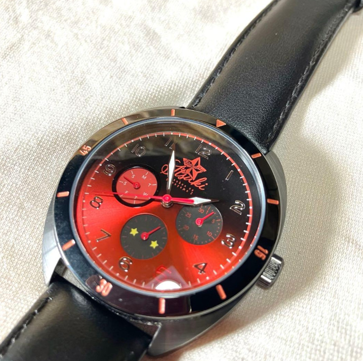 SuperGroupies The Quintessential Quintuplets Itsuki Nakano Wrist Watch Japan SuperGroupies The Quintessential Quintuplets Itsuki Nakano Wrist Watch Japan