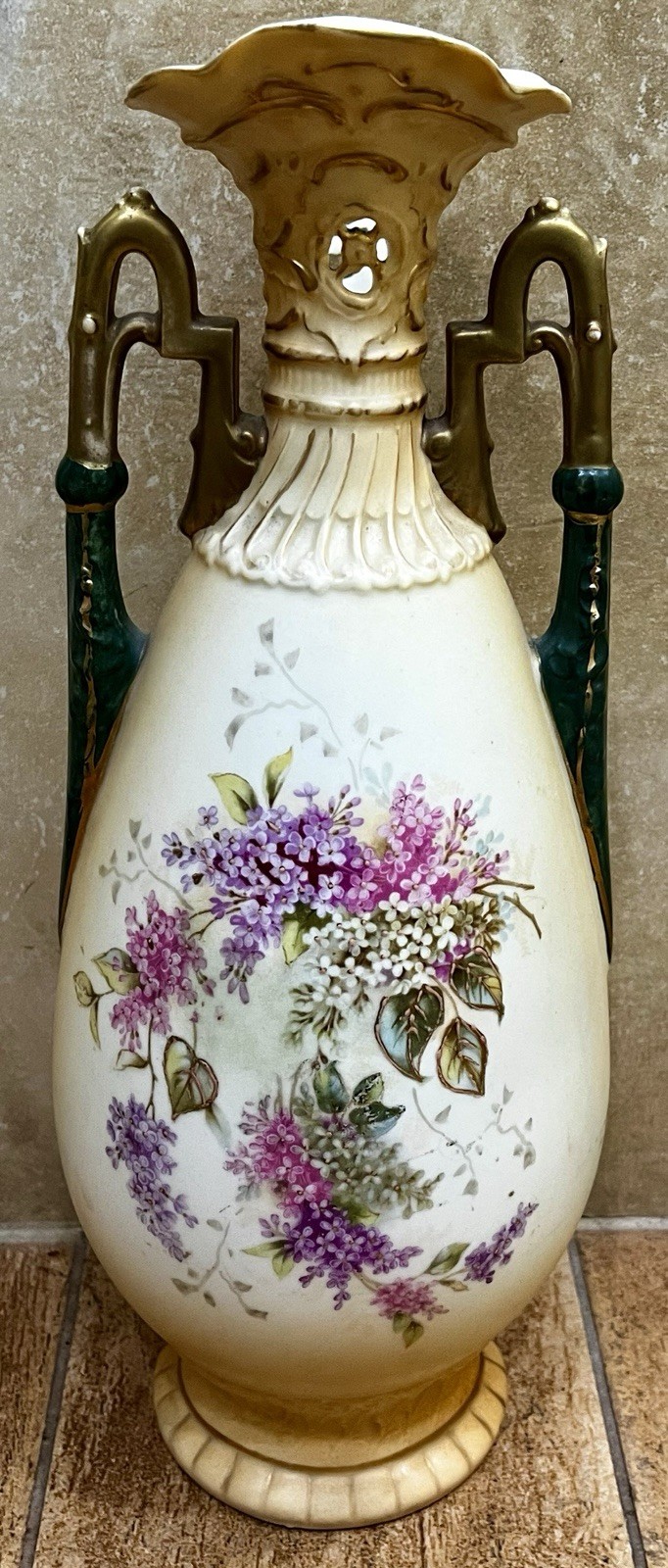 Early 20th Century European Hand Decorated Art Nouveau Floral Porcelain Vase Early 20th Century European Hand Decorated Art Nouveau Floral Porcelain Vase
