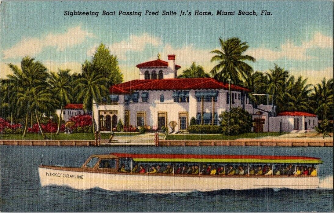 postcard Sightseeing Boat Passing Fred Snite Jr\'s Home Miami Beach Florida A6