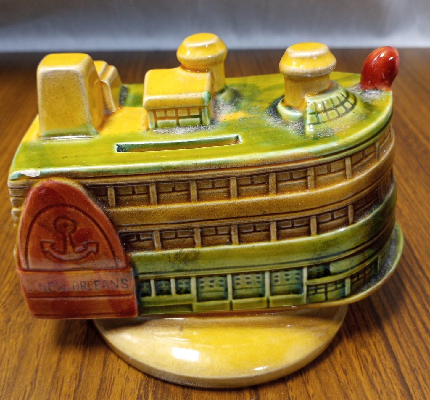 VTG New Orleans Ceramic Mississippi River Boat Casino Coin Bank COMPLETE w/plug VTG New Orleans Ceramic Mississippi River Boat Casino Coin Bank COMPLETE w/plug