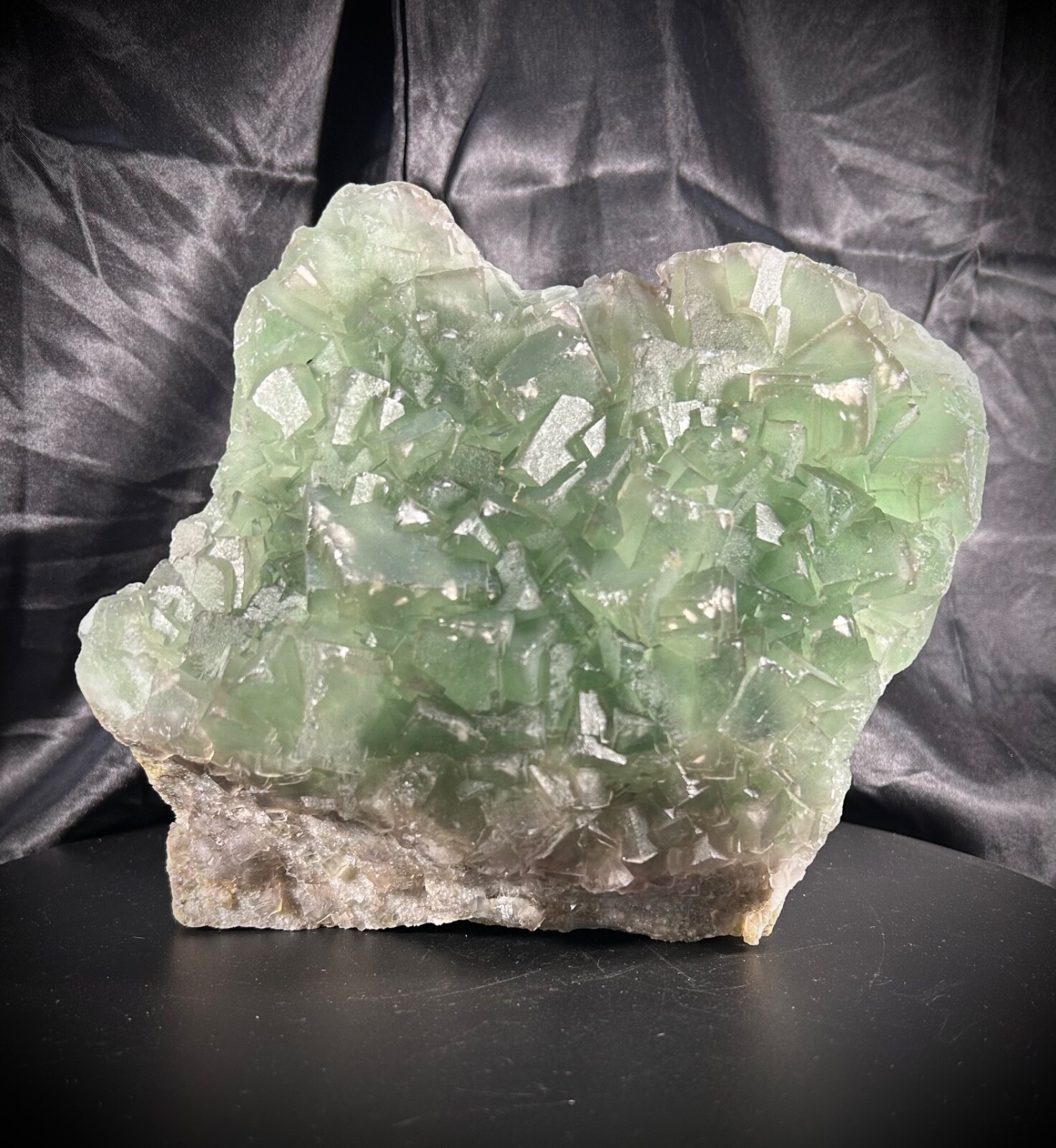7lb 9.5oz Natural Green Fluorite Specimen 7.5” x 8” UV Reactive 7lb 9.5oz Natural Green Fluorite Specimen 7.5” x 8” UV Reactive