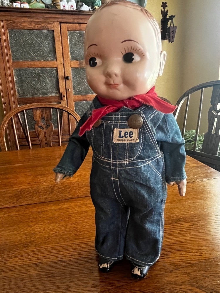 Vintage Railroad Engineer Buddy Lee Denim Jeans Advertising Doll 13” Vintage Railroad Engineer Buddy Lee Denim Jeans Advertising Doll 13”