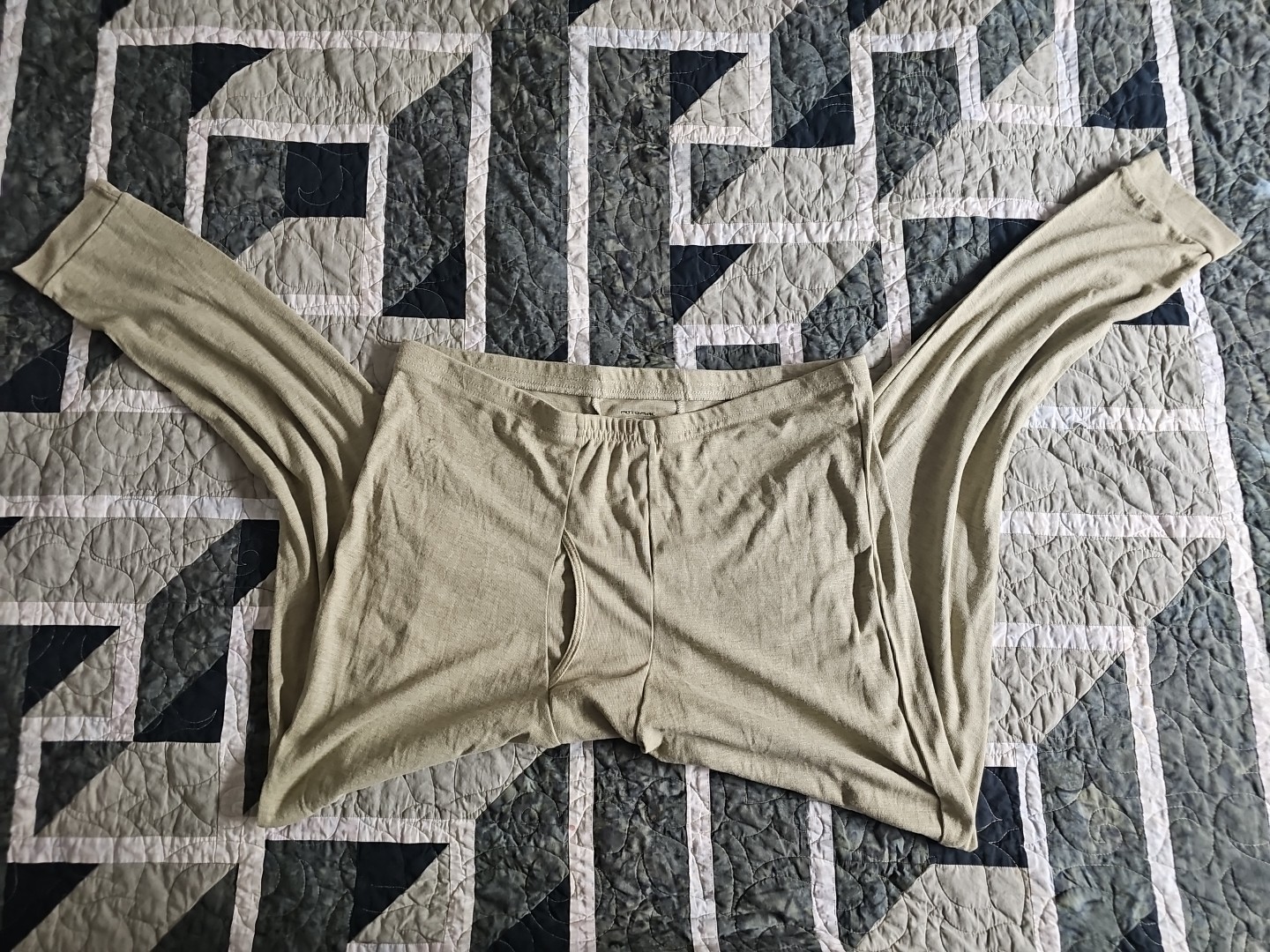 Potomac Field Gear Lightweight Thermal Pants Bottom Base Layer Mens XL (A1) Potomac Field Gear Lightweight Thermal Pants Bottom Base Layer Mens XL (A1)
