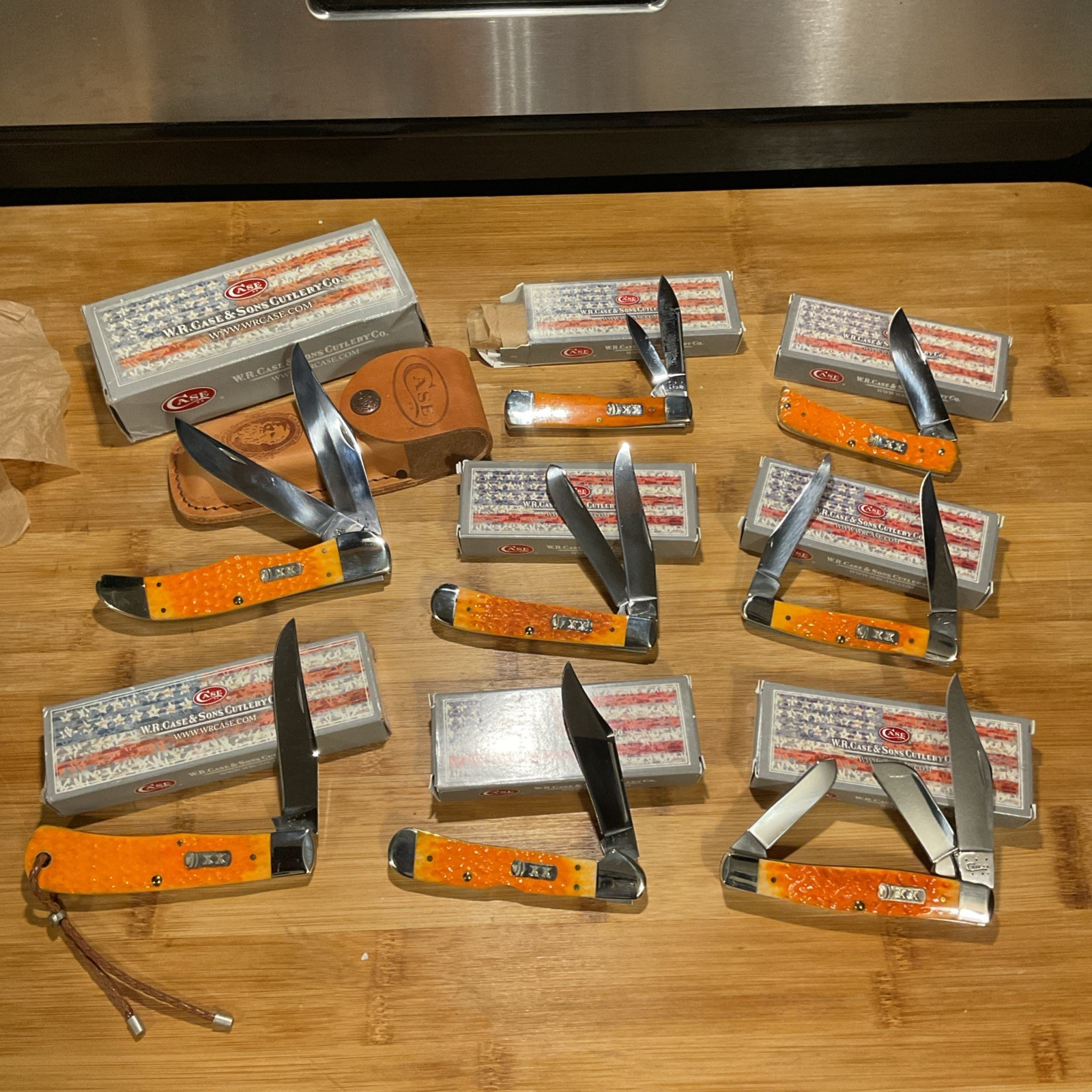 2013 Case XX Complete Set of 8 XX Shotgun Shell Shield MIB & Sheath SUPER NR 2013 Case XX Complete Set of 8 XX Shotgun Shell Shield MIB & Sheath SUPER NR