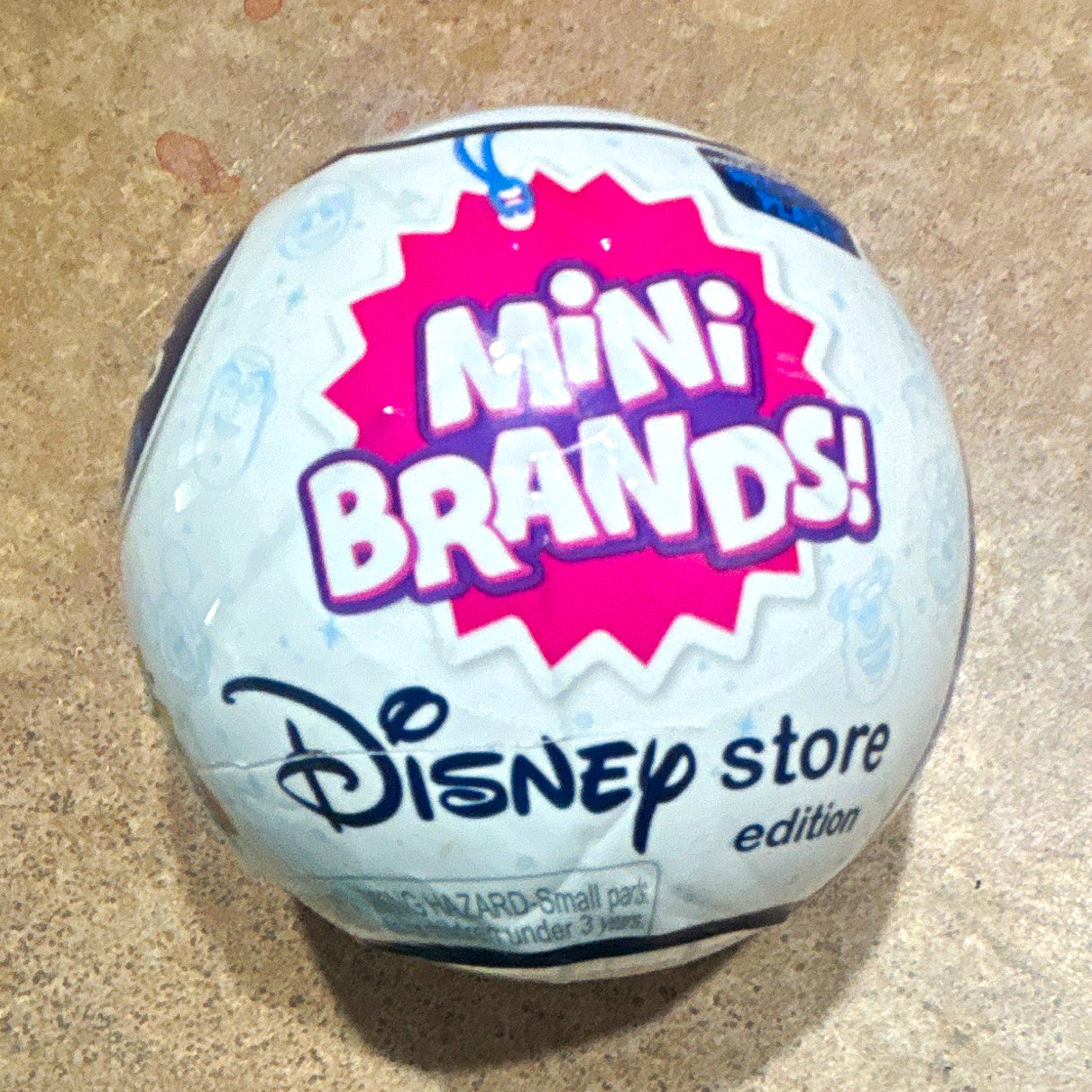ZURU Mini Brands Disney Store Edition Disney Blind Pack Capsule Ball ZURU Mini Brands Disney Store Edition Disney Blind Pack Capsule Ball