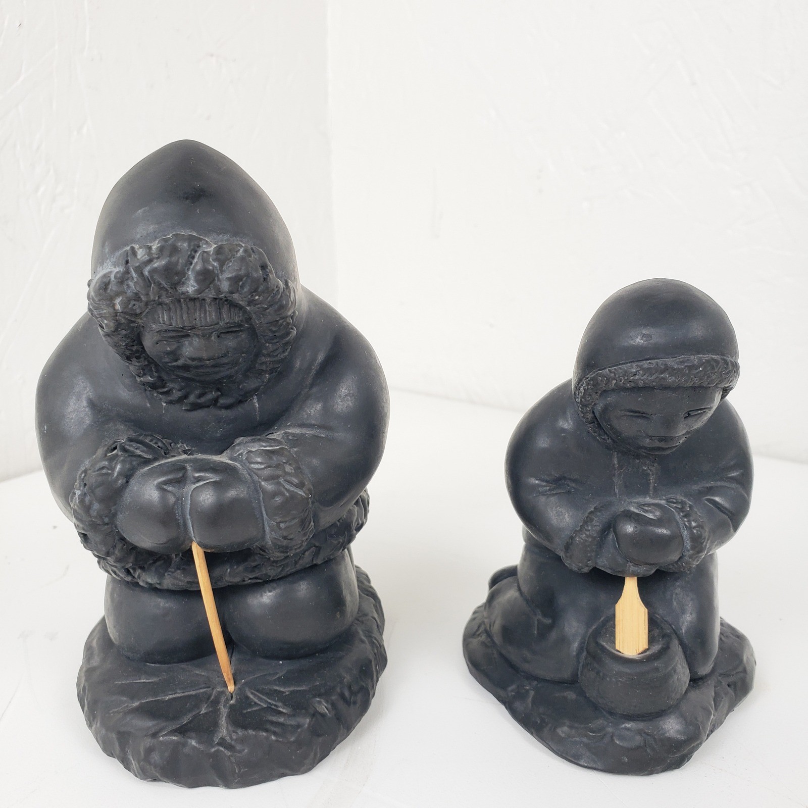2 Aardvark Canada 1972 Inuit Eskimo Figurine Set Black Soapstone Style Ice Fish 2 Aardvark Canada 1972 Inuit Eskimo Figurine Set Black Soapstone Style Ice Fish