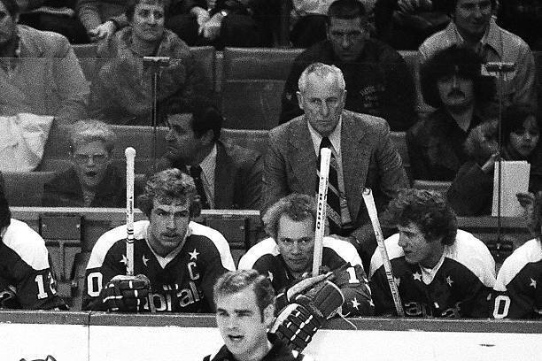 Milt Schmidt Coach Of The Washington Capitals 1970s ICE HOCKEY OLD PHOTO