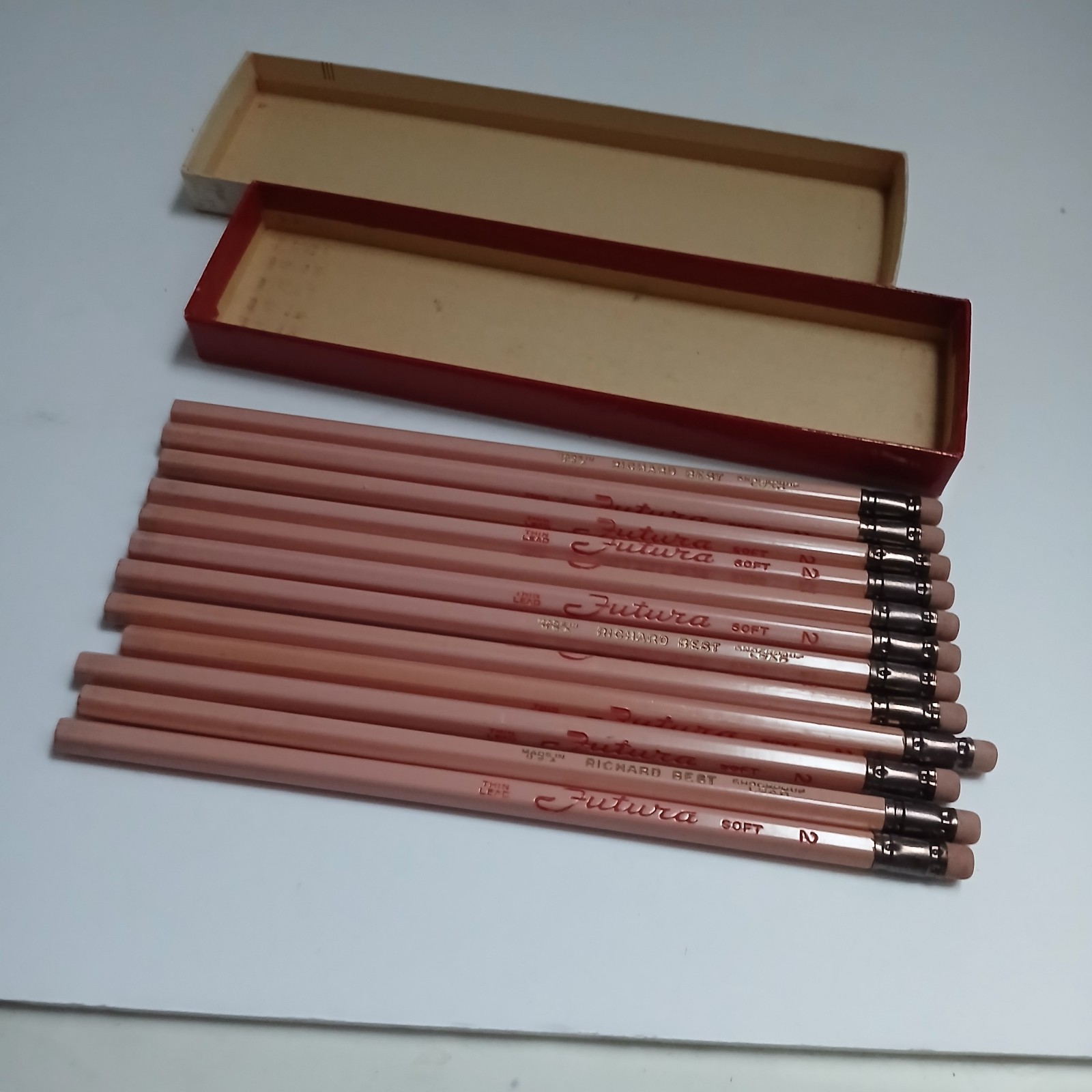Vintage Richard Best Futura No 2 Pencils Box of 12 Thin Lead Soft USA New NOS