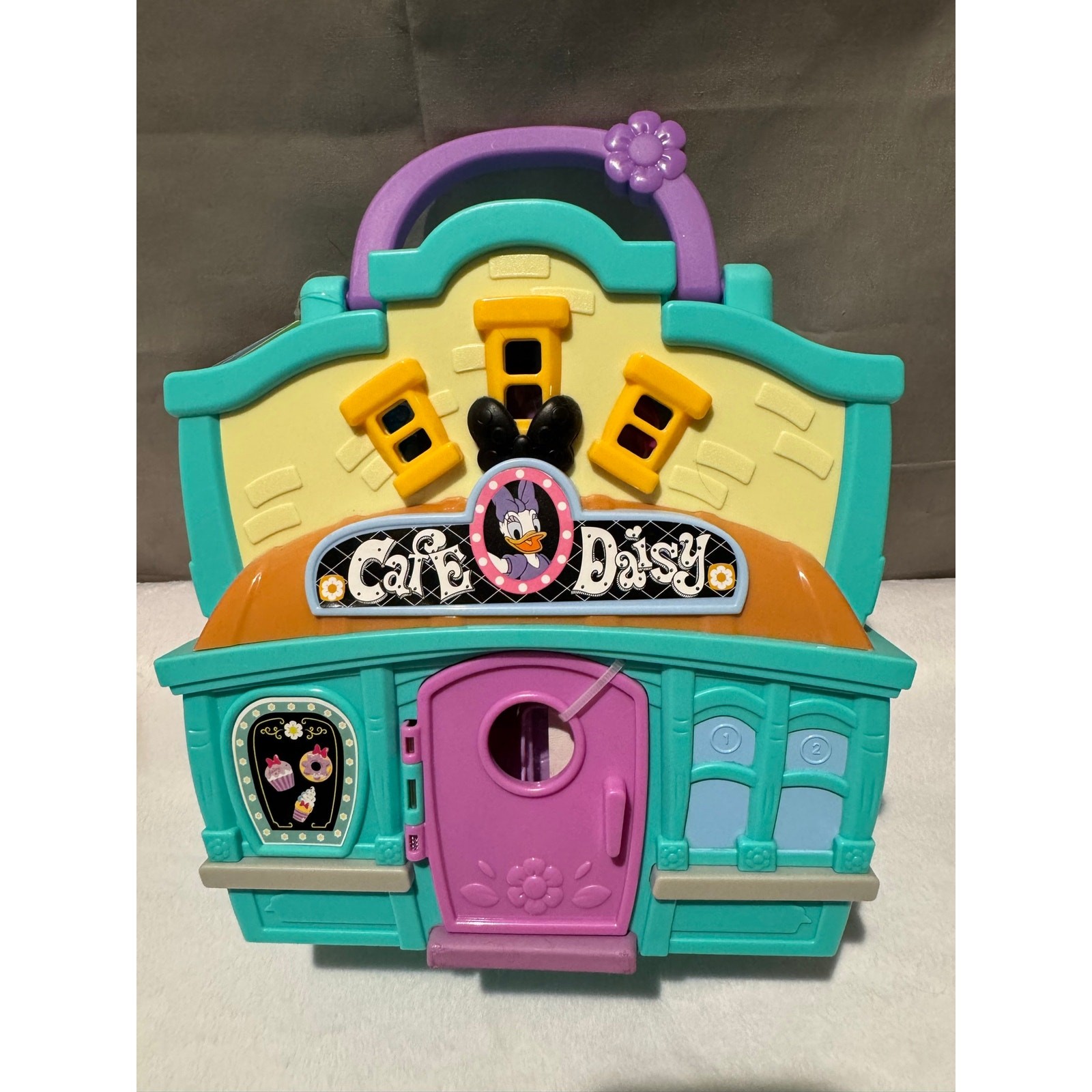 Disney Daisy Duck House Play Set Cafe Daisy 15-Piece Portable Playhouse NWT
