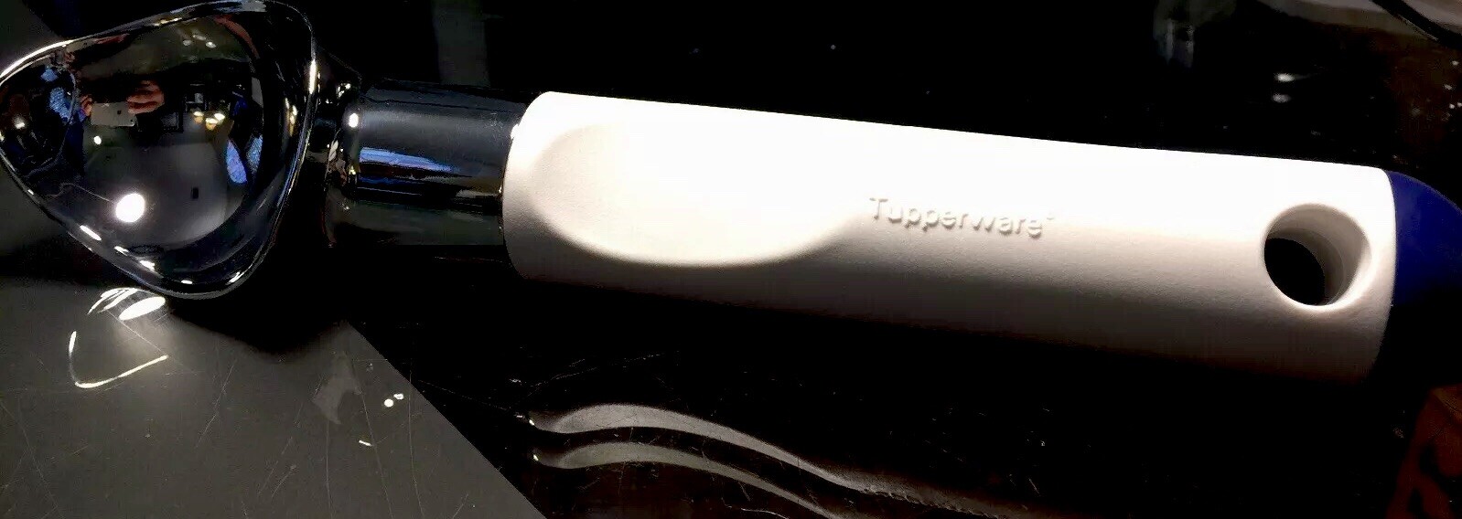 TUPPERWARE NEW VINTAGE PRO Ice Cream Scoop Chef Series Bold N' Blue Tip #3045 TUPPERWARE NEW VINTAGE PRO Ice Cream Scoop Chef Series Bold N' Blue Tip #3045