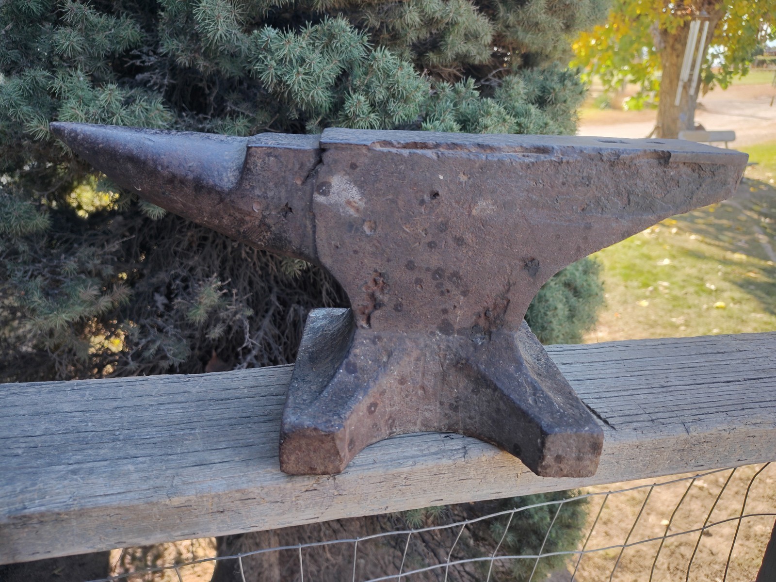 Vintage/Antique? Unmarked Anvil Approx. 40 Lbs Blacksmith Vintage/Antique? Unmarked Anvil Approx. 40 Lbs Blacksmith