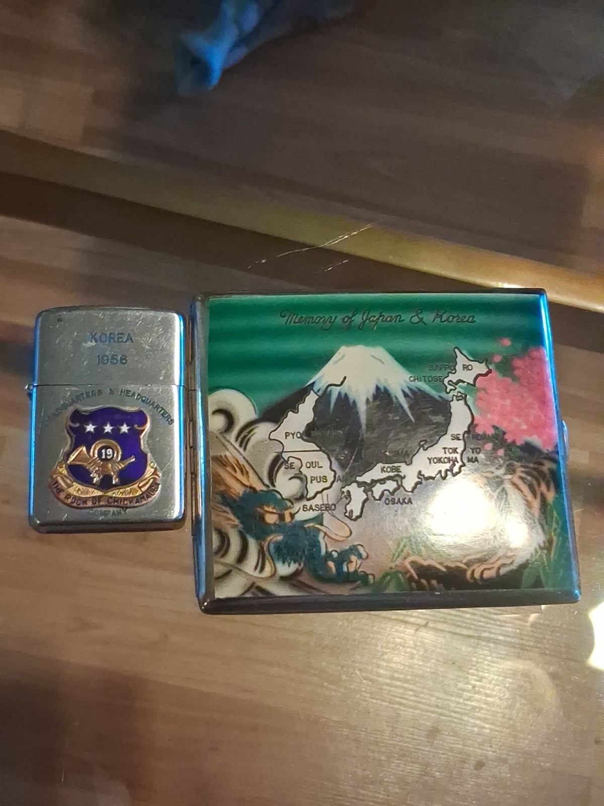 Vintage Wellington JAPAN 1956 19TH INFANTRY HEADQUARTERS LIGHTER. Cigarette Case Vintage Wellington JAPAN 1956 19TH INFANTRY HEADQUARTERS LIGHTER. Cigarette Case