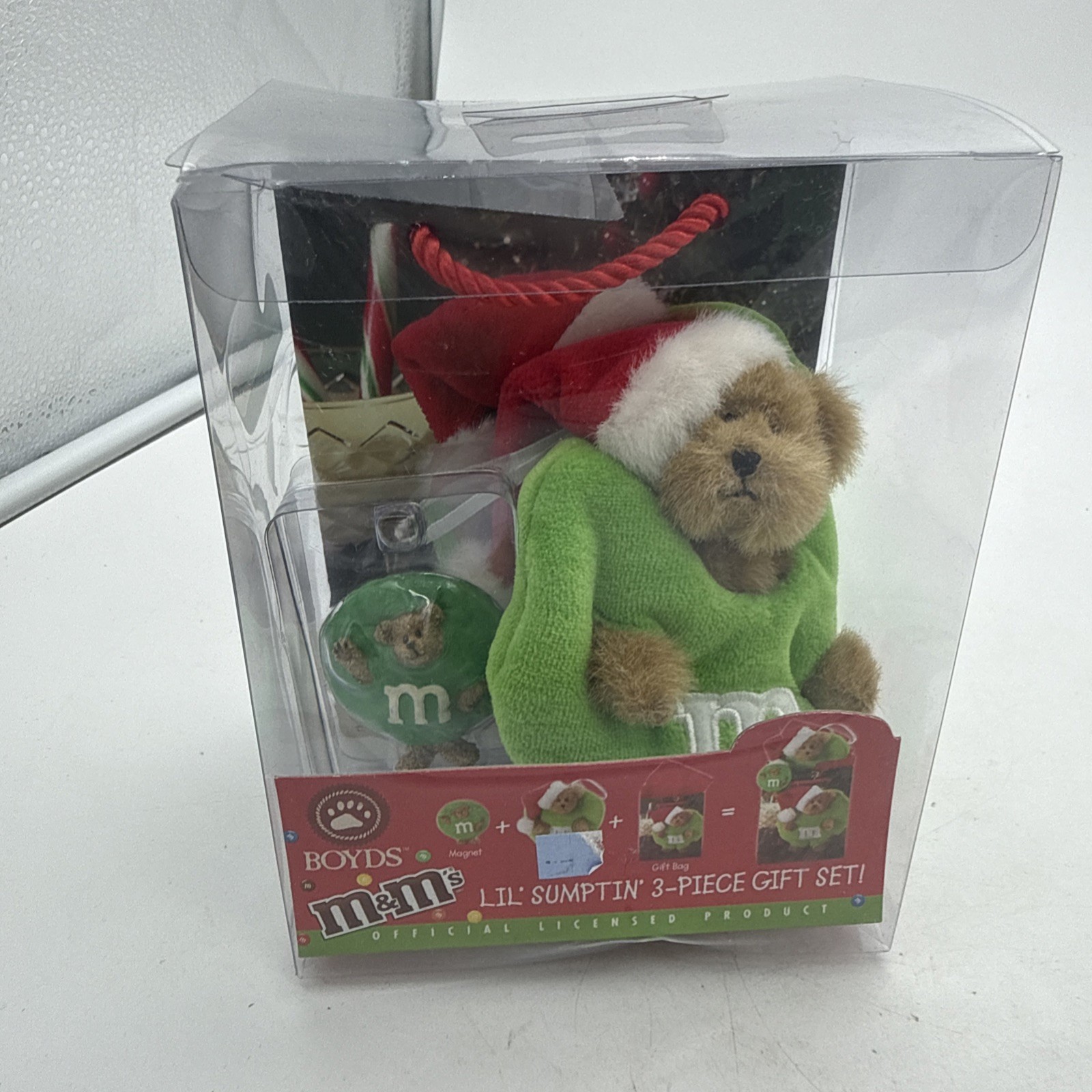Boyds Bears 2006 Lil\' Sumptin\' 3-Piece Gift Set Plush Magnet Green M&M #919064 Boyds Bears 2006 Lil\' Sumptin\' 3-Piece Gift Set Plush Magnet Green M&M #919064