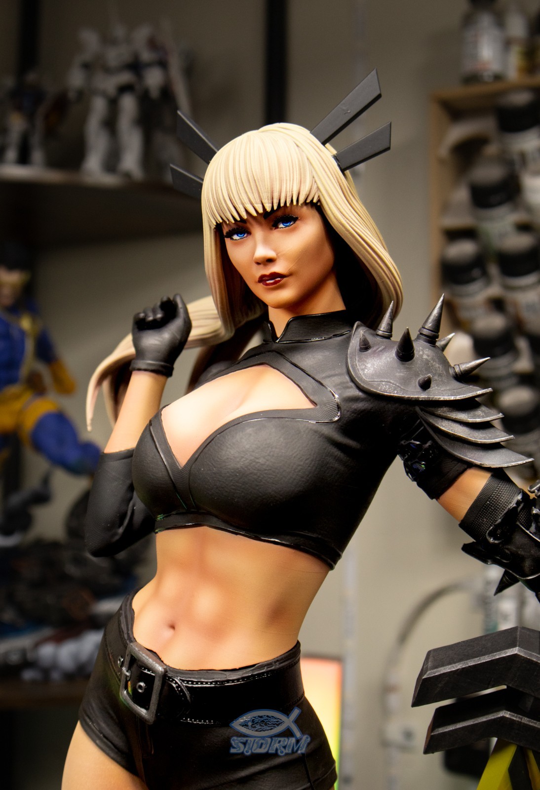 Magik Resin Figure Pro Painted 1/6 Scale + Signed COA Magik Resin Figure Pro Painted 1/6 Scale + Signed COA