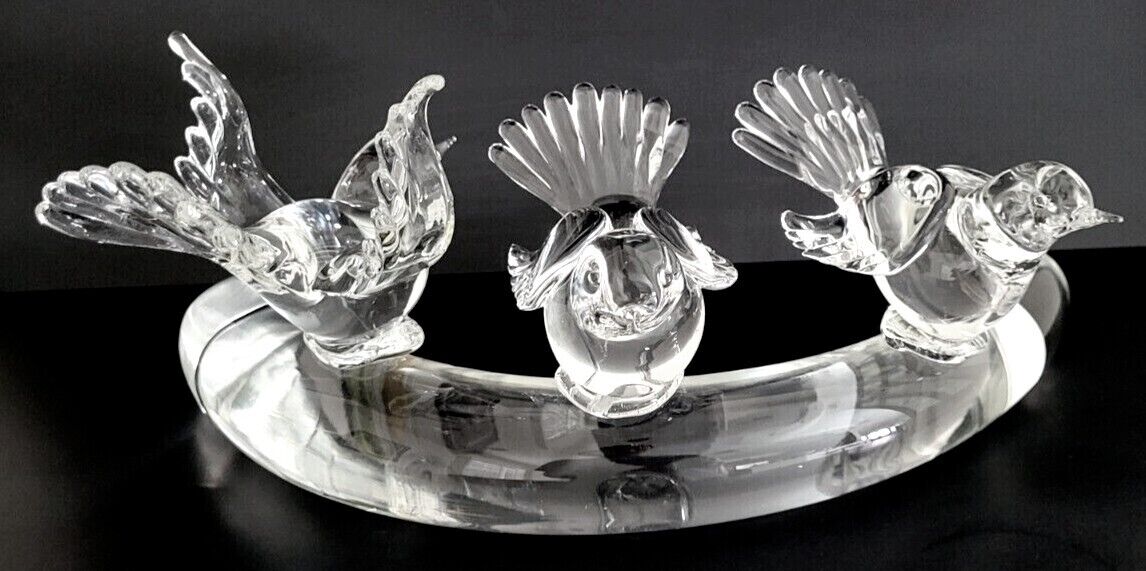 Vintage Large Figurine Three Glass Birds On A Solid Clear Acrylic Base 19\