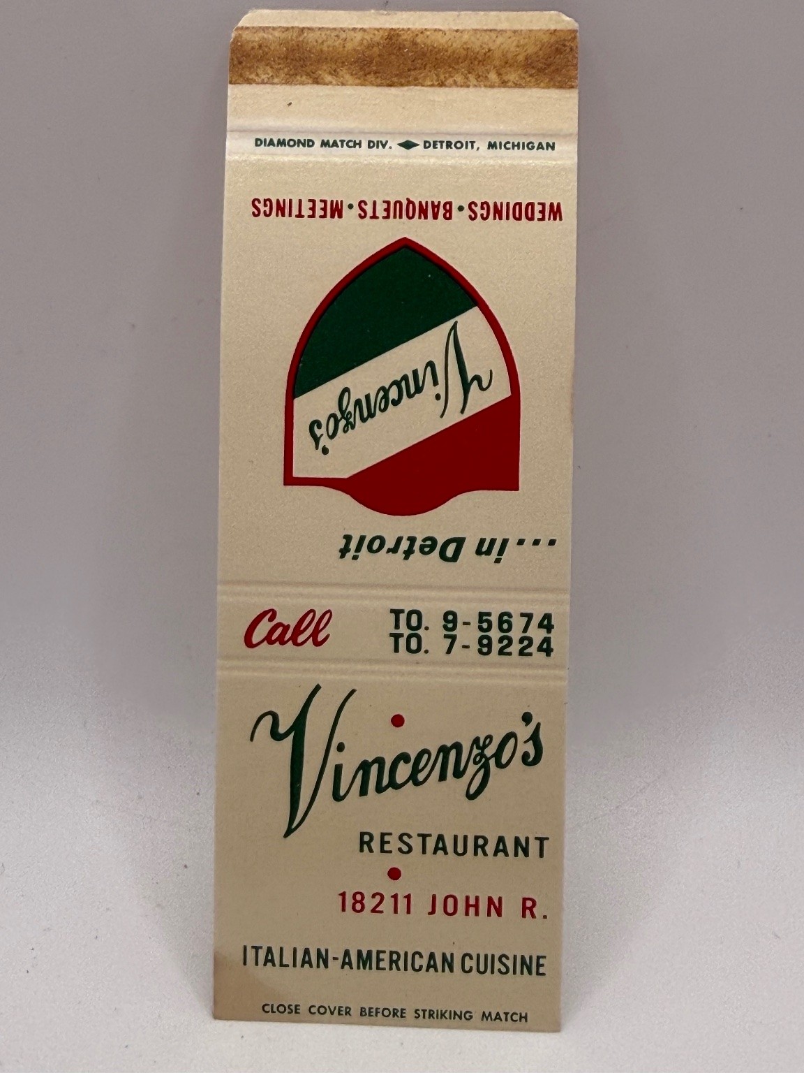 Vintage Vincenzo\'s Restaurant Detroit Matchbook Cover Italian-American Cuisine