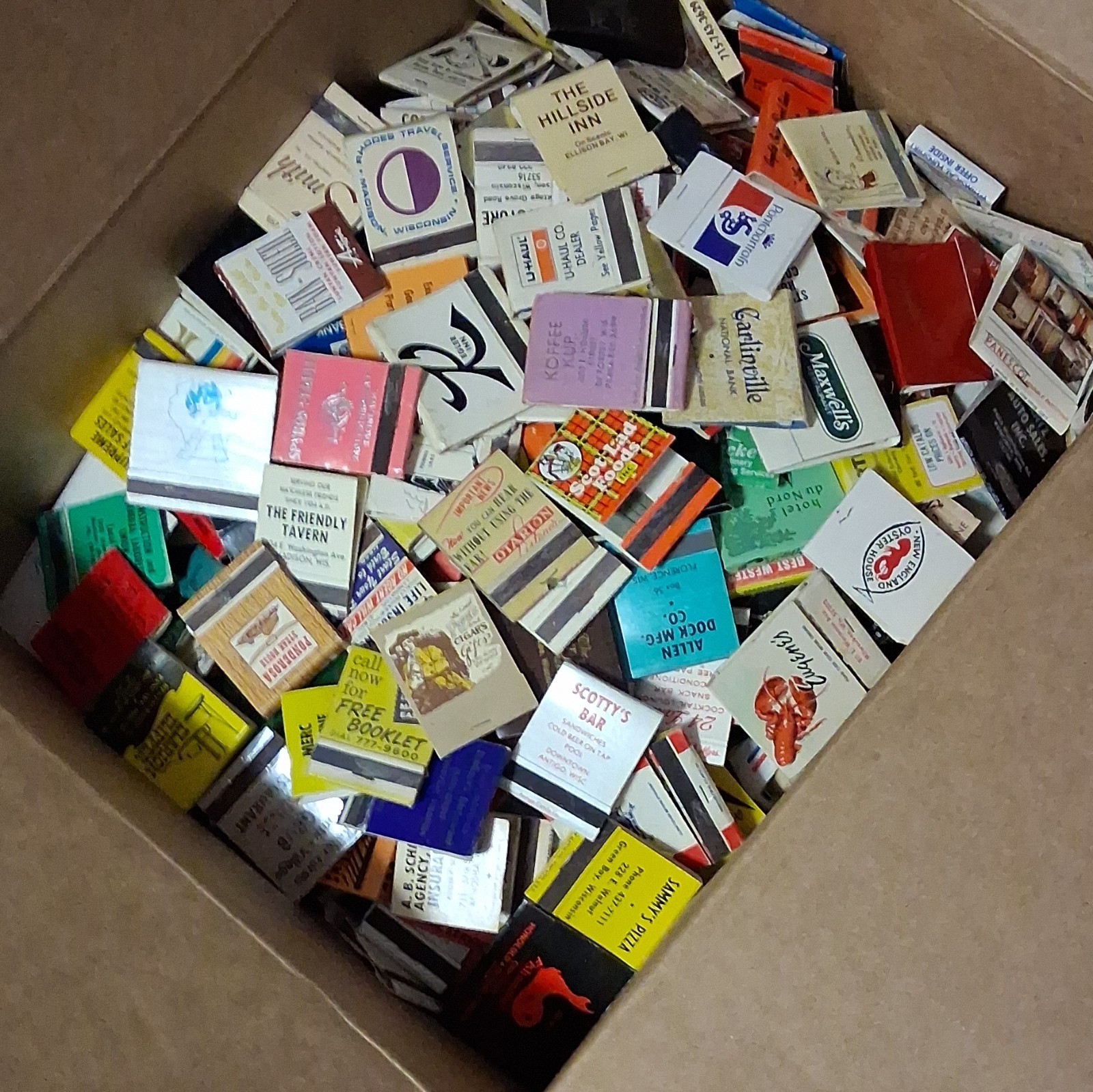 100 Vtg Partial Struck Matchbooks Large Mixed Lot Random Drawn