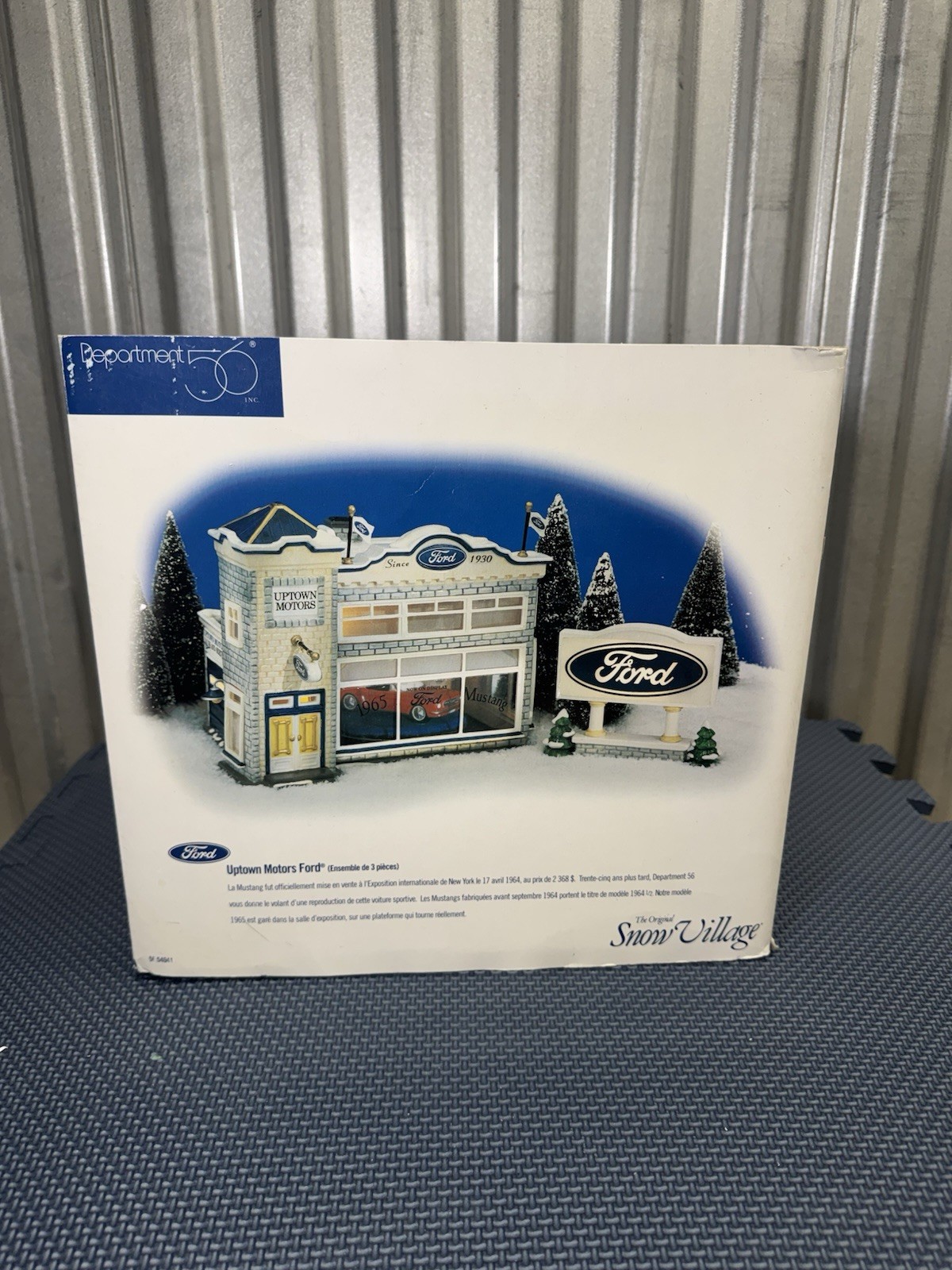 Dept 56 Original Snow Village Uptown Motors Ford Dealership #54941 Set In Box Dept 56 Original Snow Village Uptown Motors Ford Dealership #54941 Set In Box