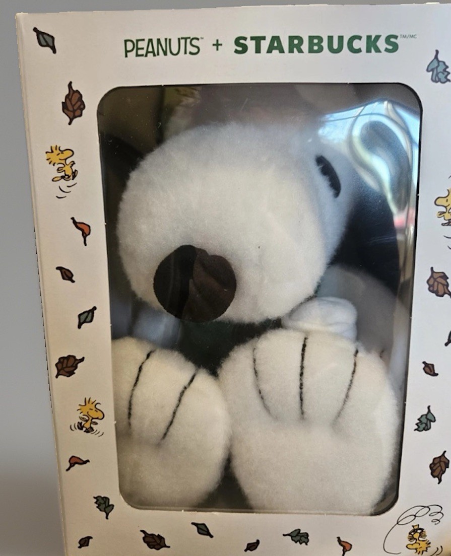 ๐ค๐NIB Starbucks 2026 Limited Edition Snoopy Plushie ๐ค๐NIB Starbucks 2026 Limited Edition Snoopy Plushie